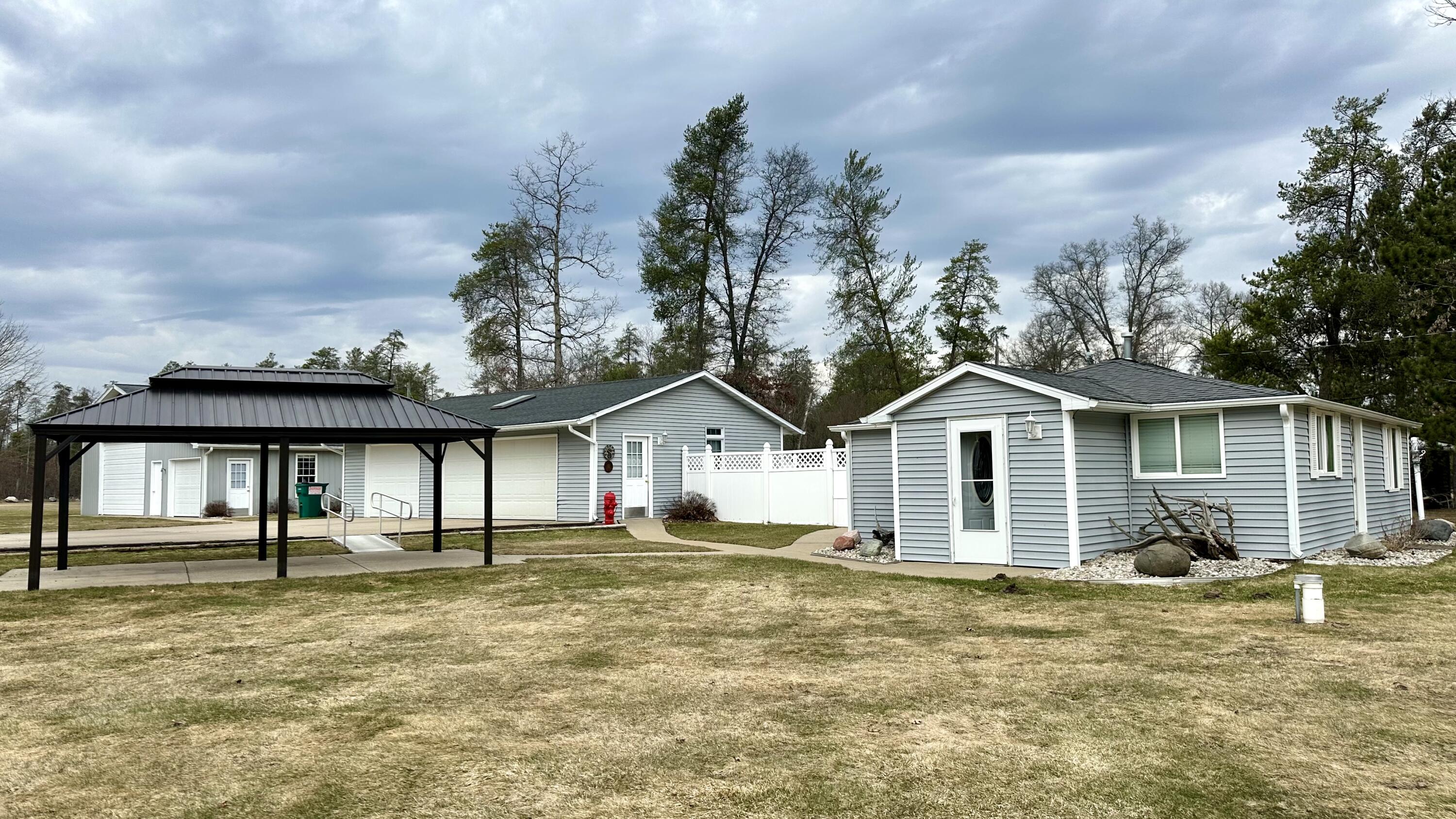 3777 N Peacock Trail