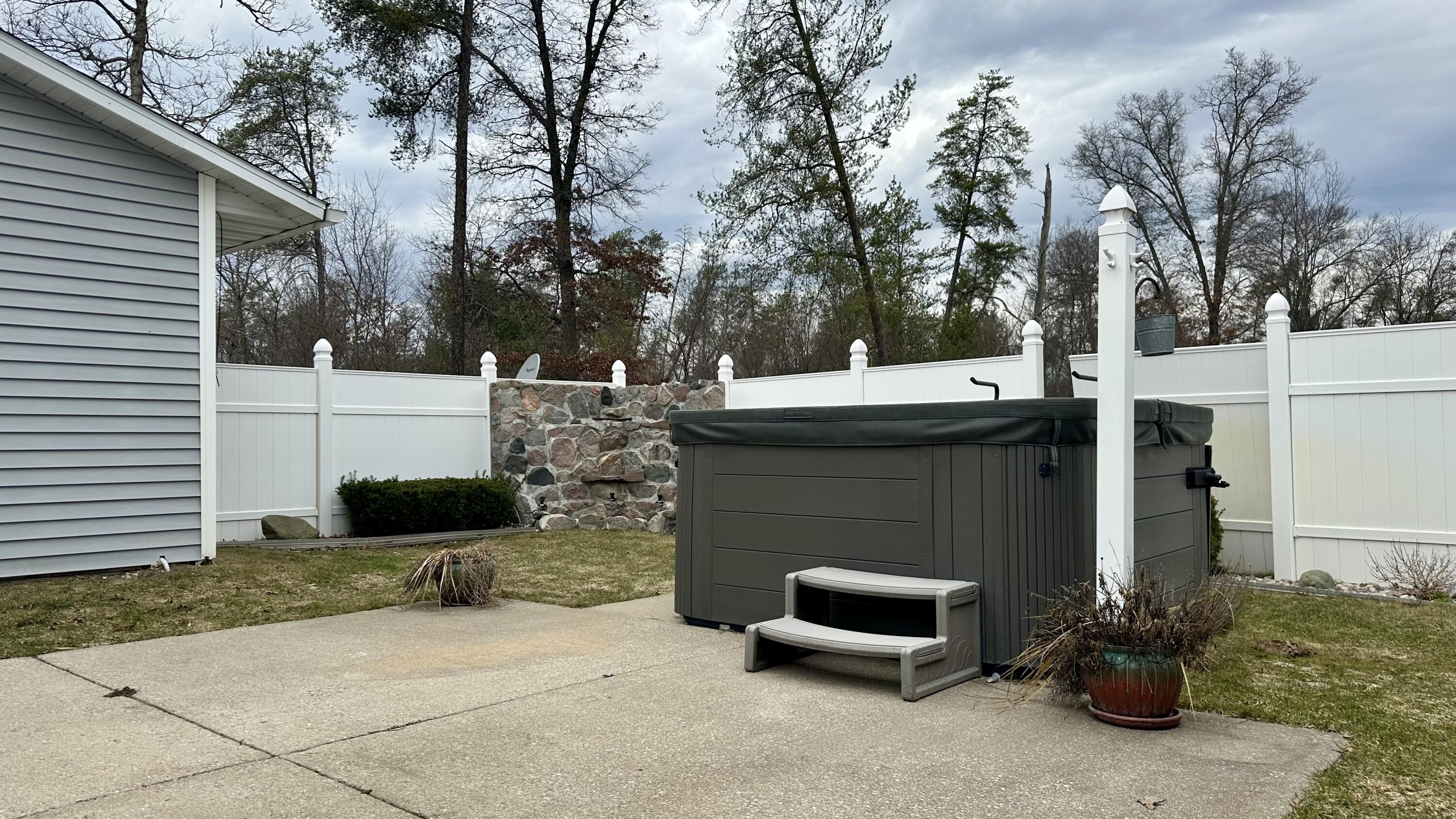 3777 N Peacock Trail