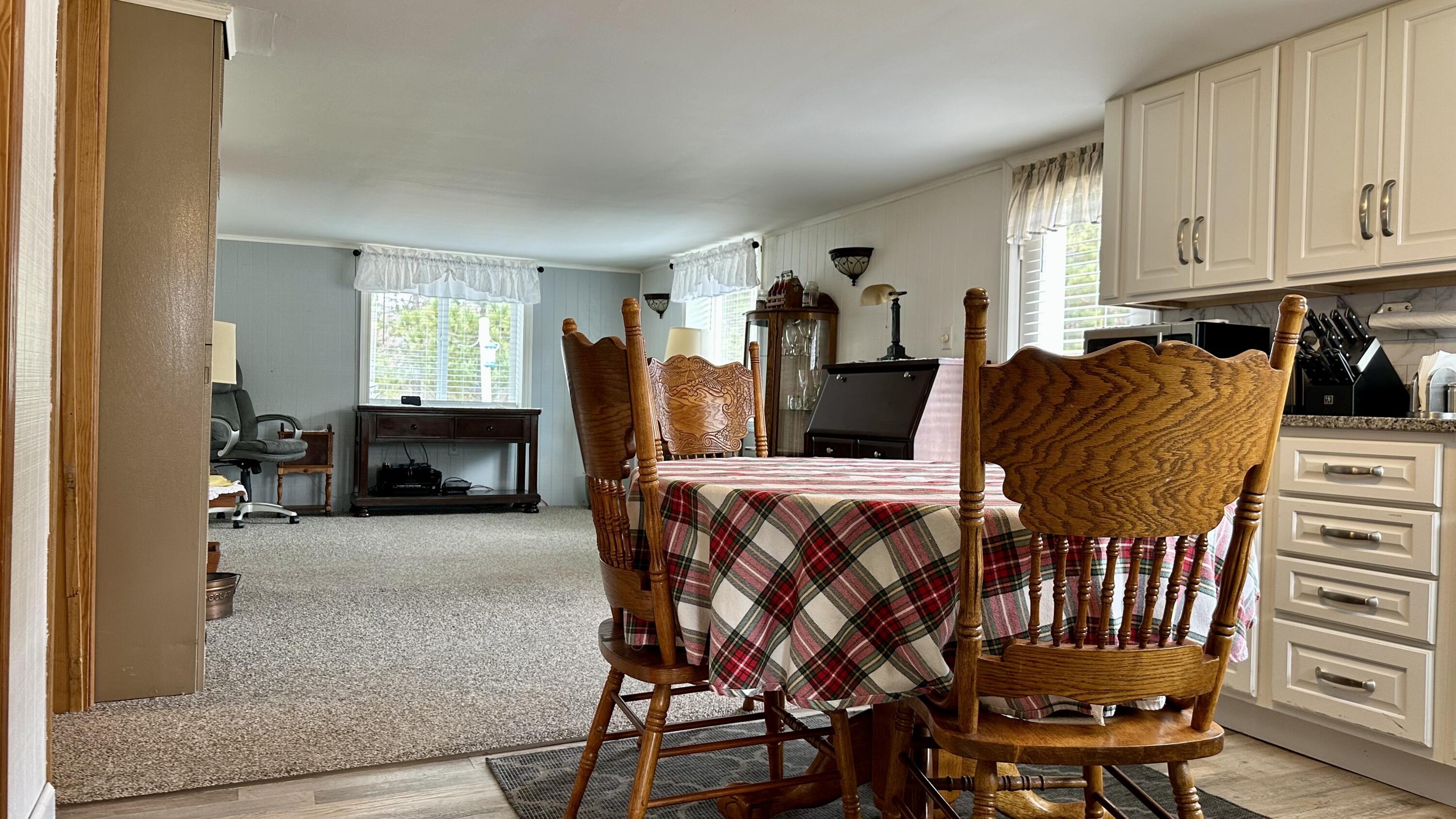 3777 N Peacock Trail