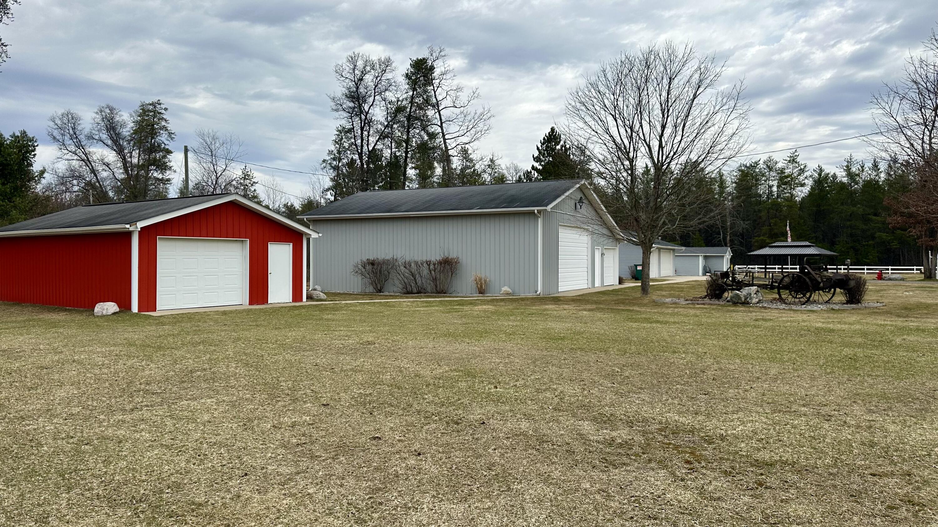 3777 N Peacock Trail