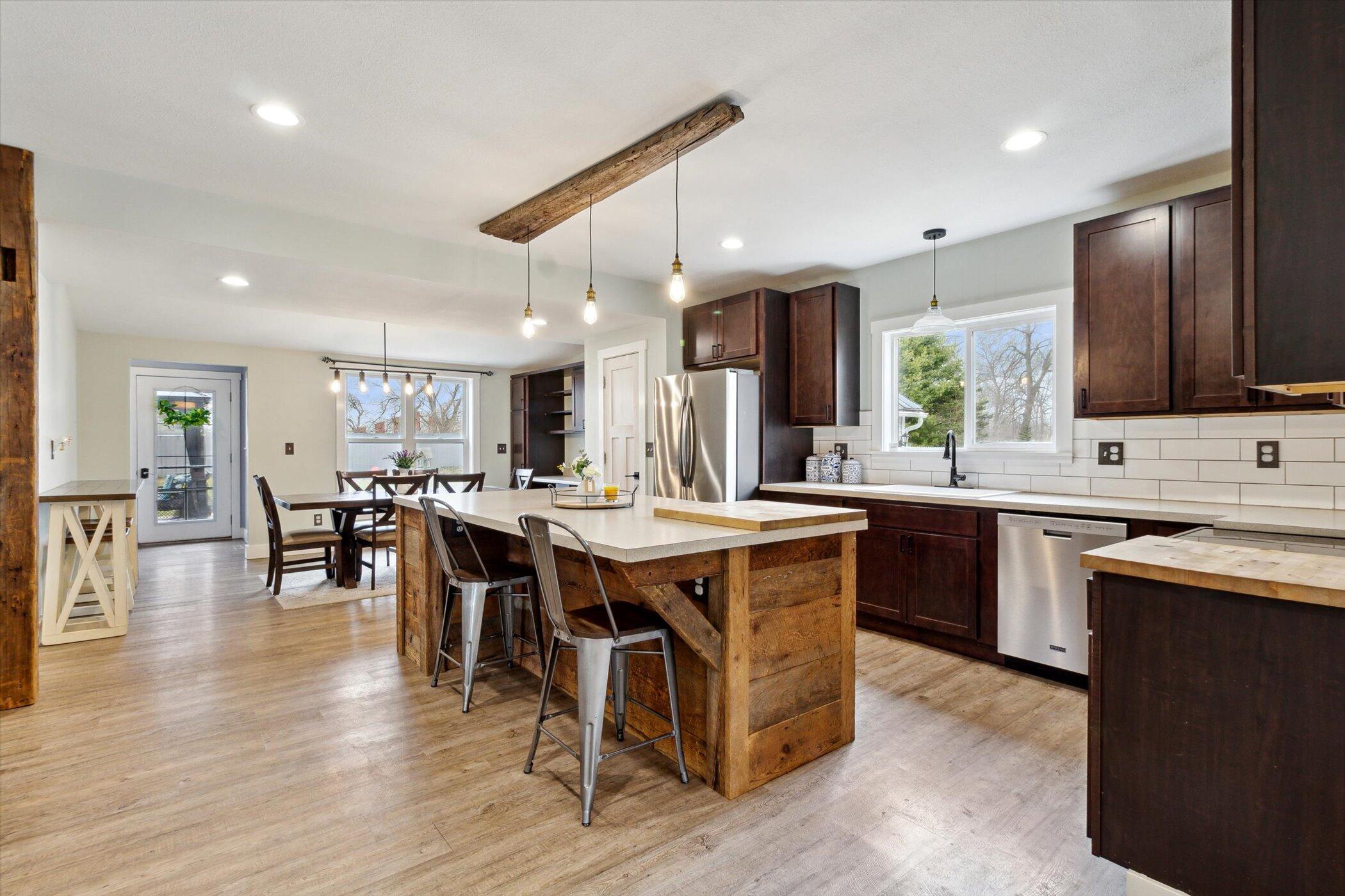 504 W W Pere Marquette Street