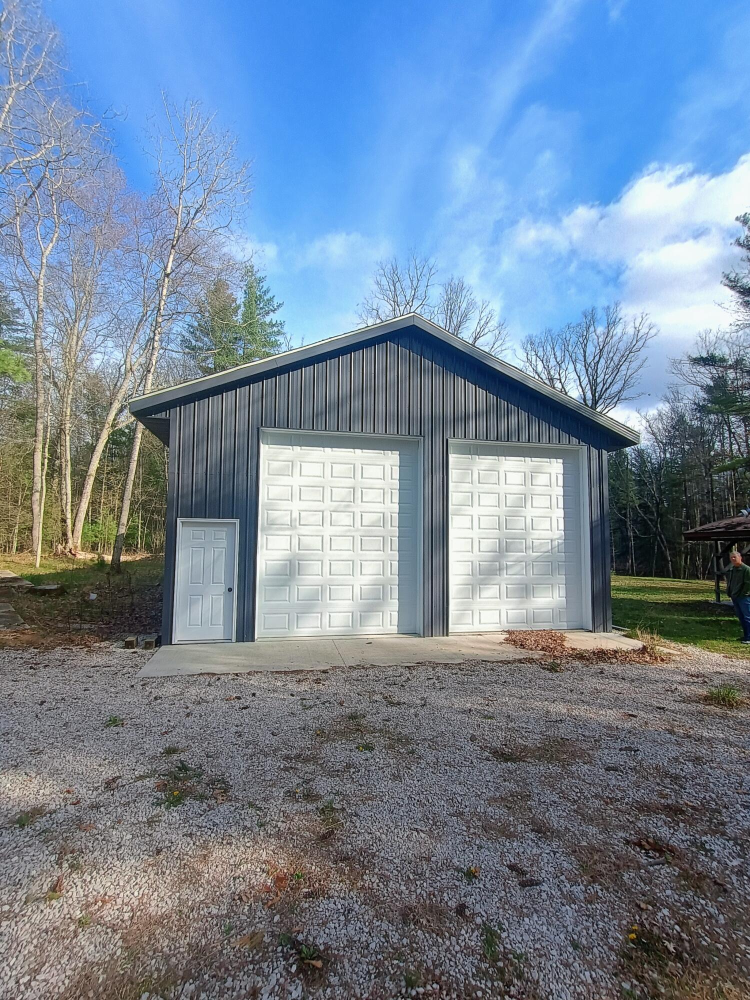 3877 E Creekwood Drive