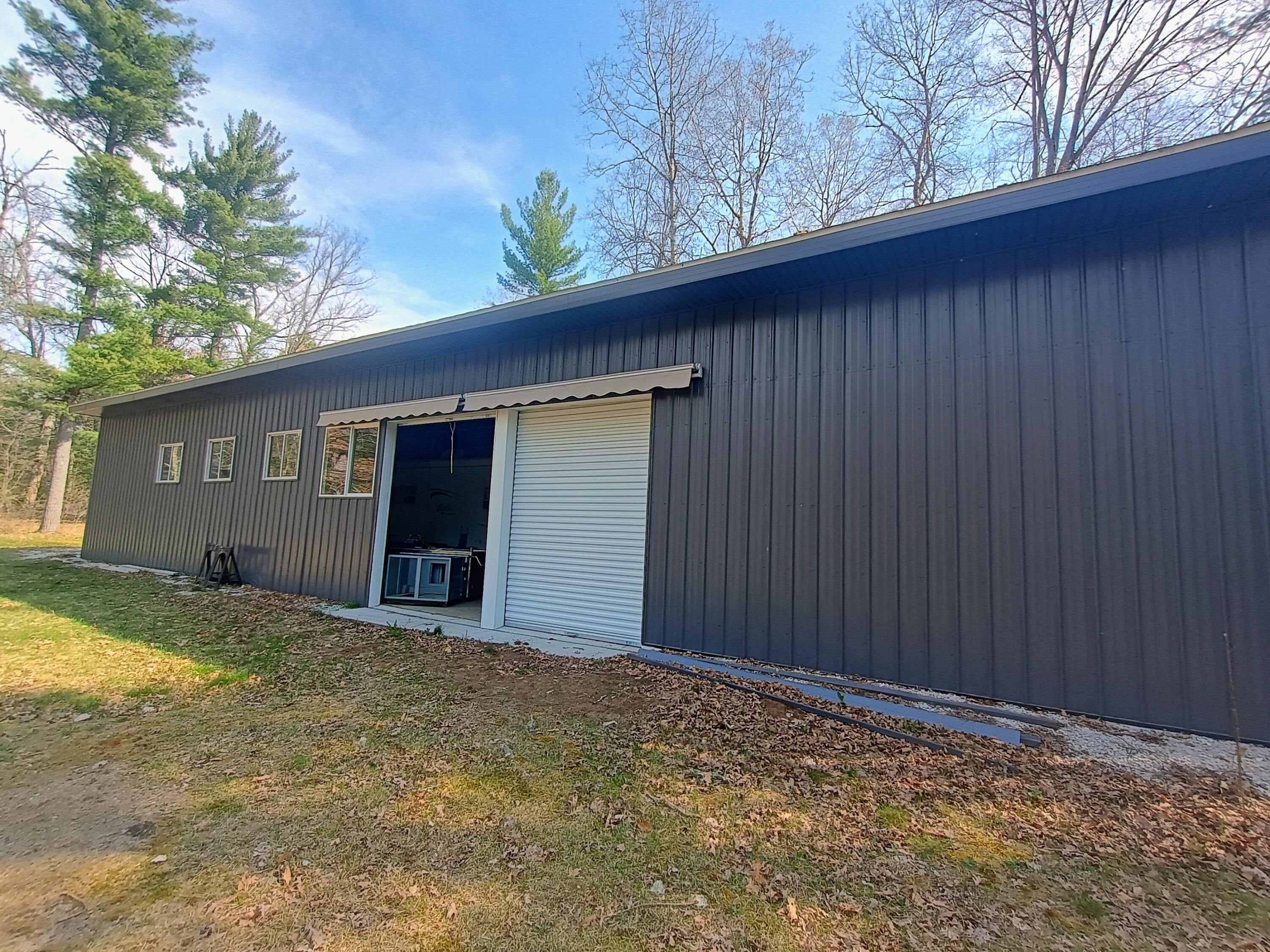 3877 E Creekwood Drive