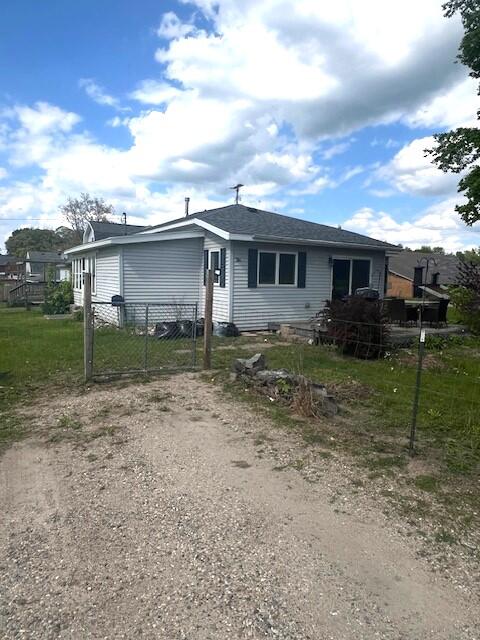 324 4th Street
