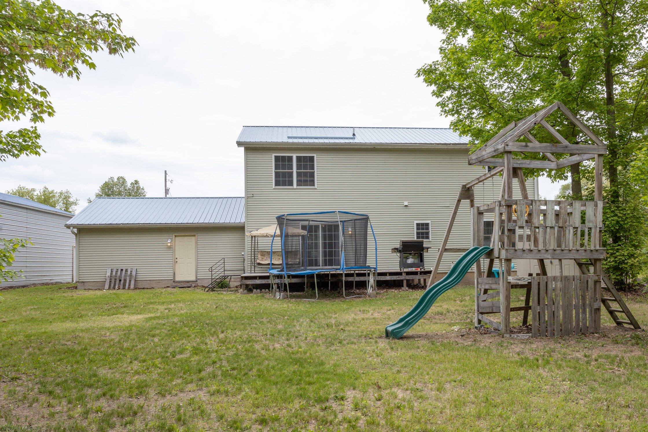 18735 Jefferson Road