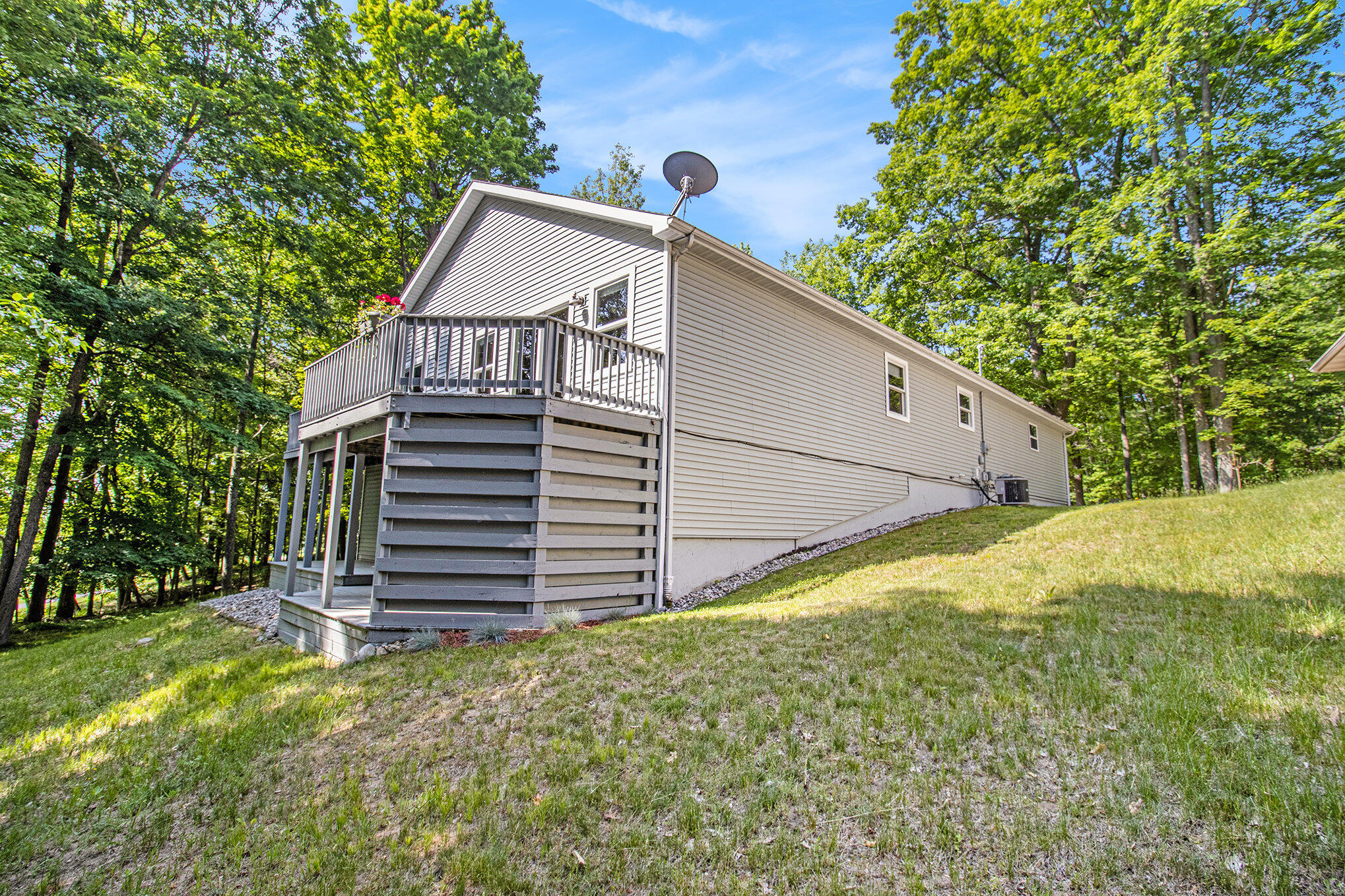9510 Pere Marquette Drive