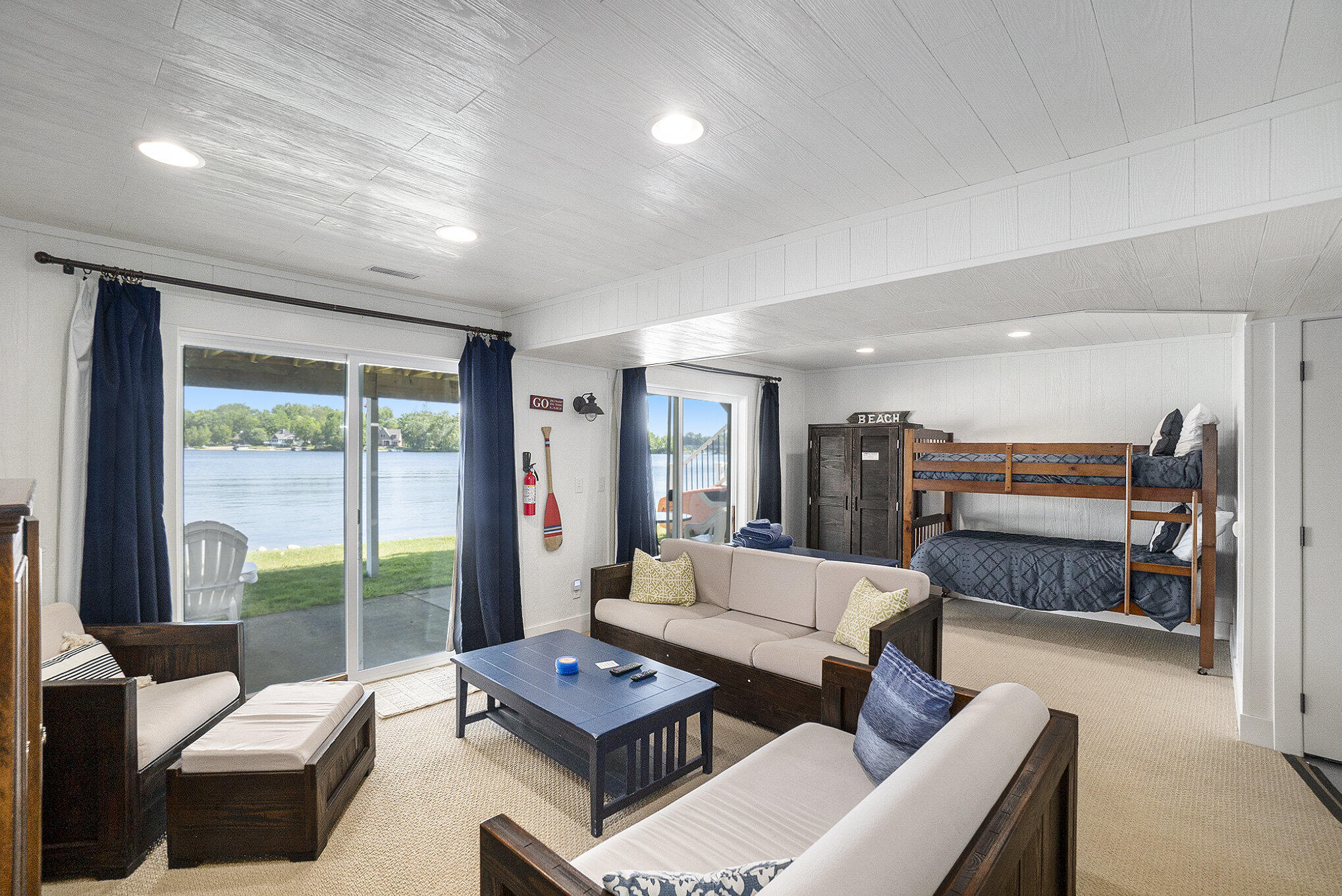 10520 Maple Crossing