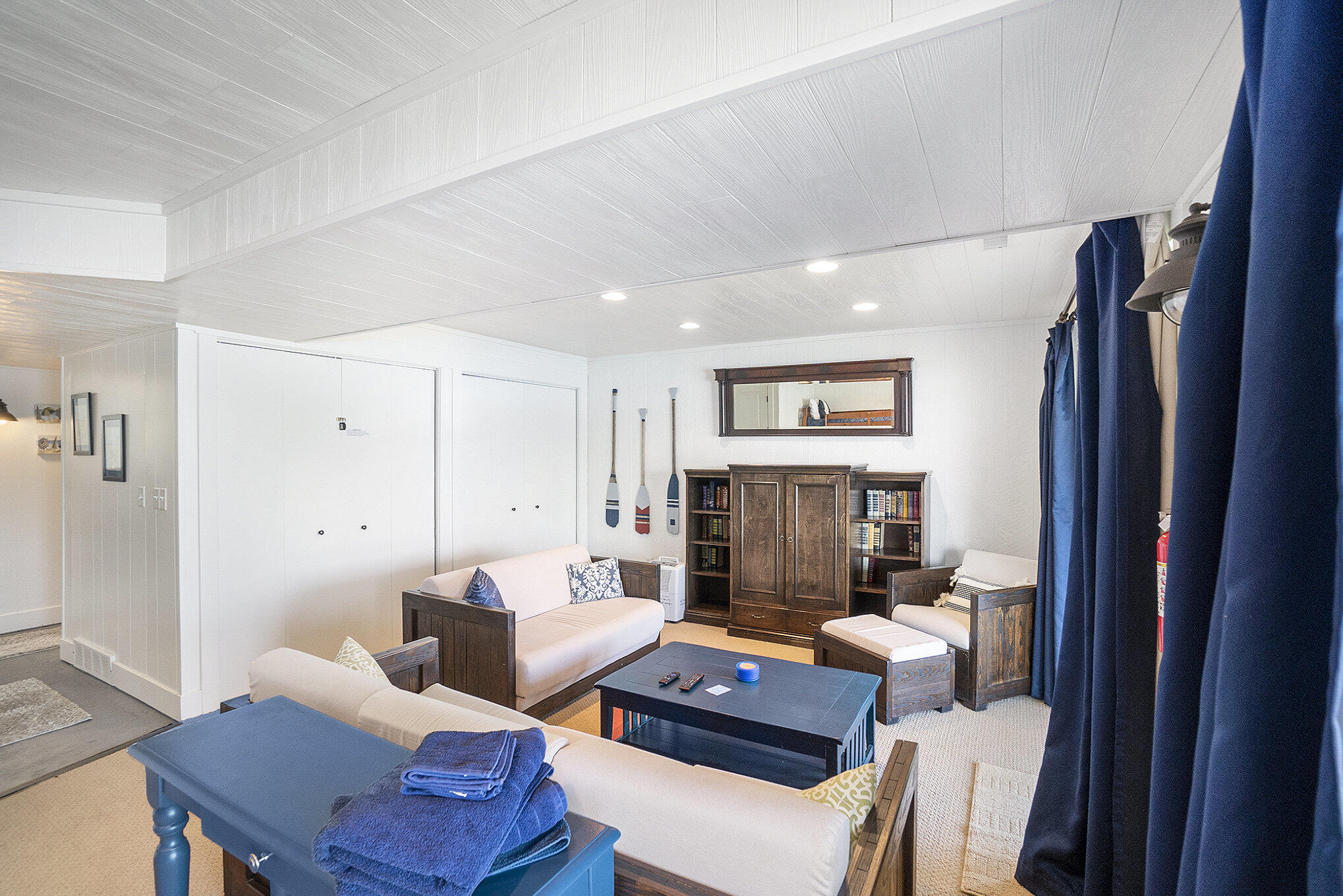 10520 Maple Crossing