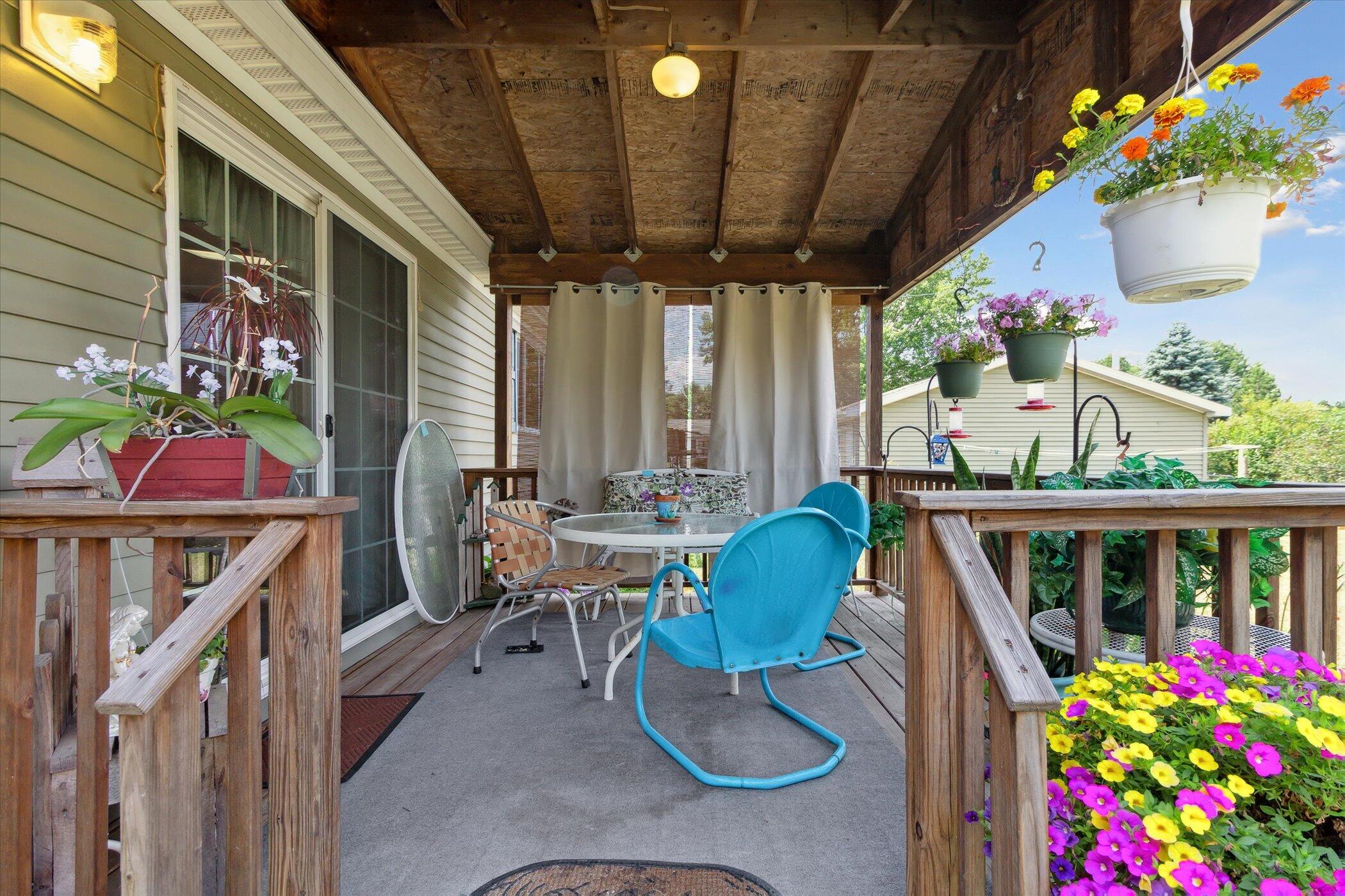 710 Oak Street