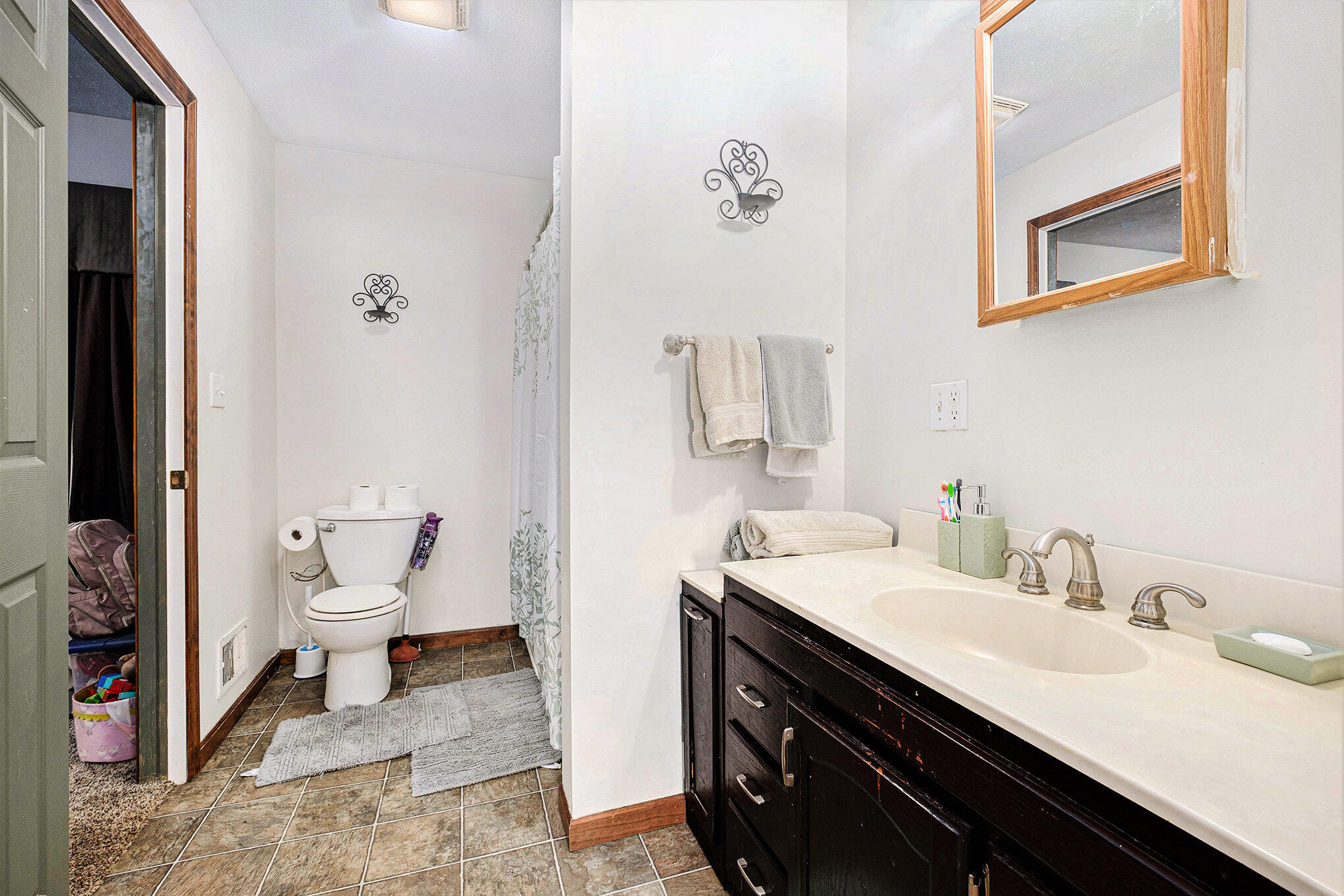 12448 Jefferson Road