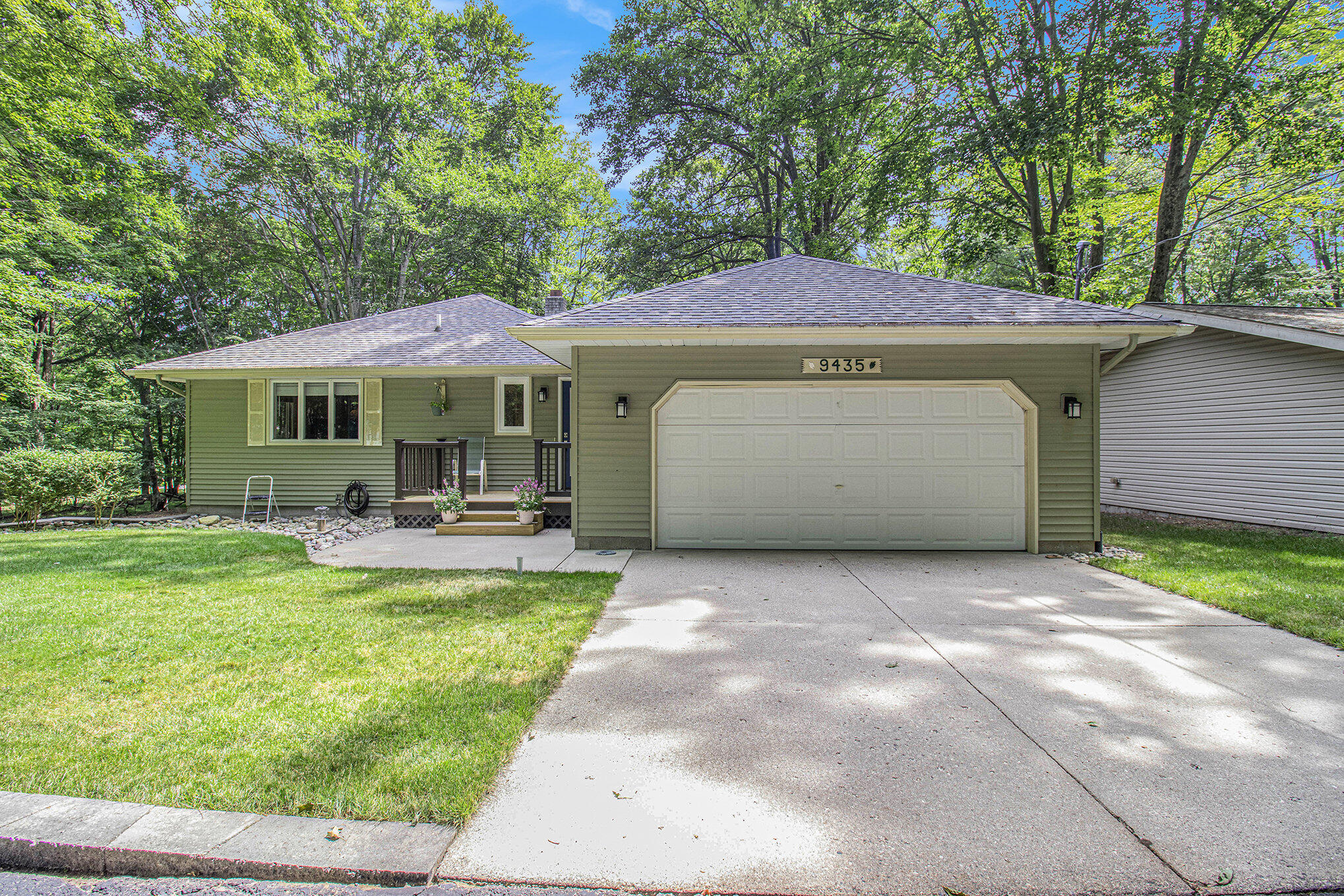 9435 Golf Port Drive
