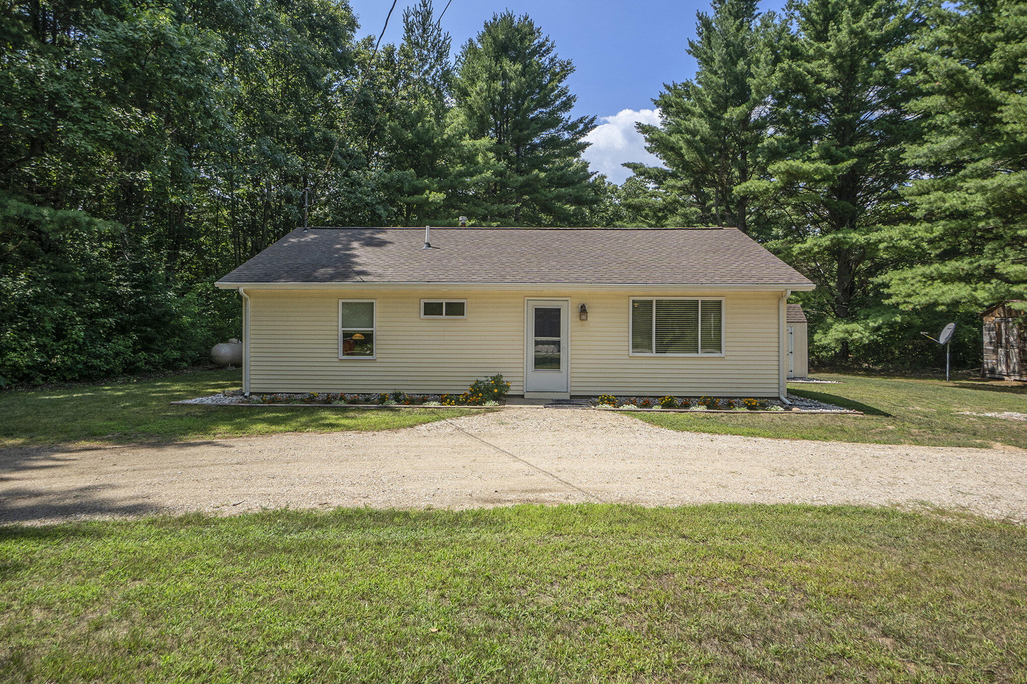 3979 Pfeiffer Court