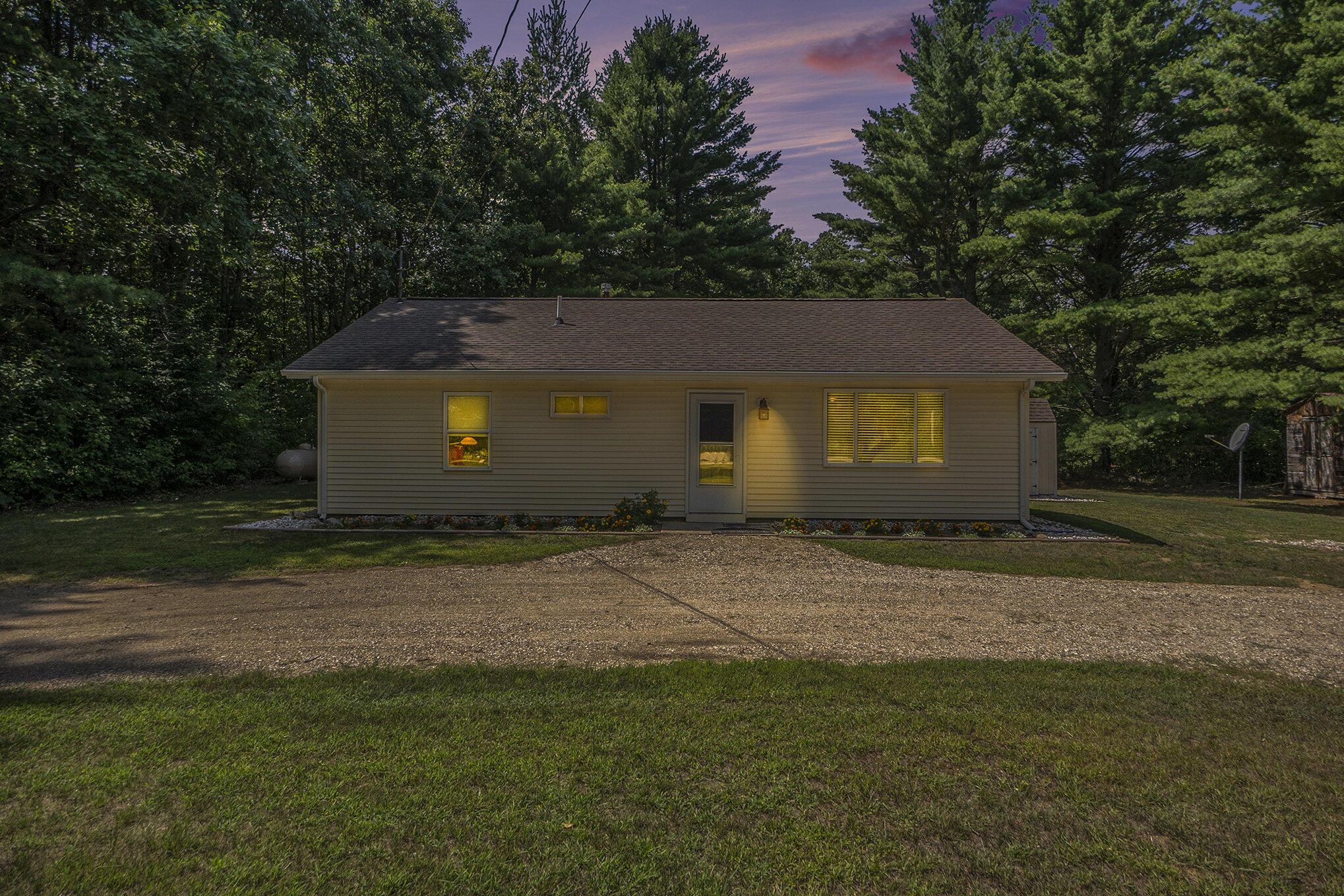 3979 Pfeiffer Court