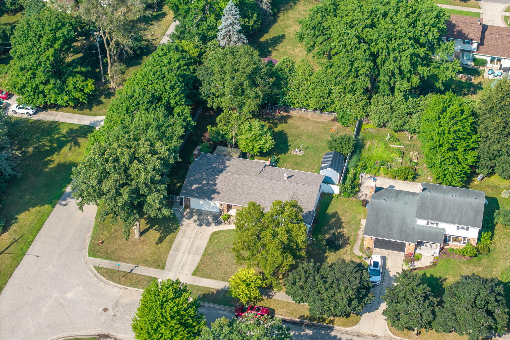 718 River Street