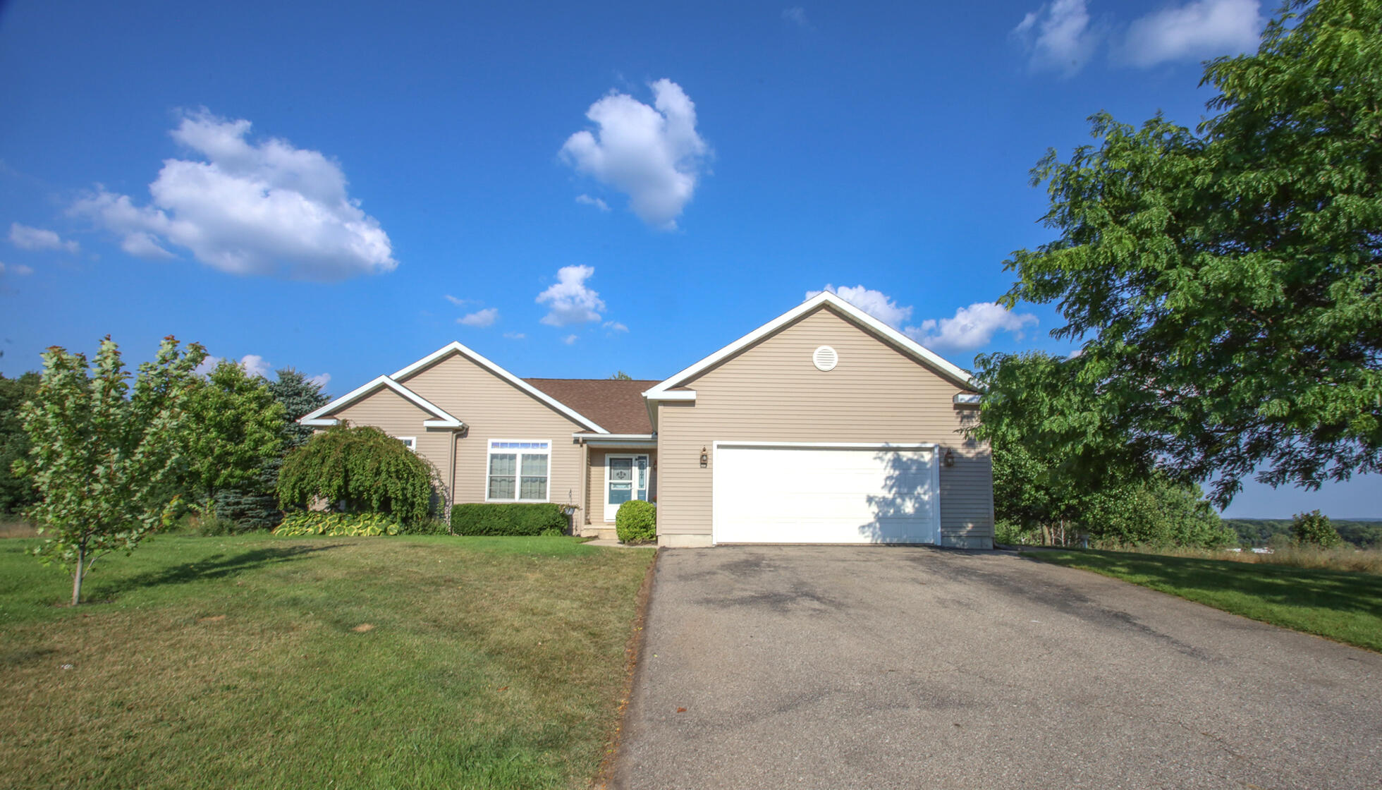18606 Sunrise Lane