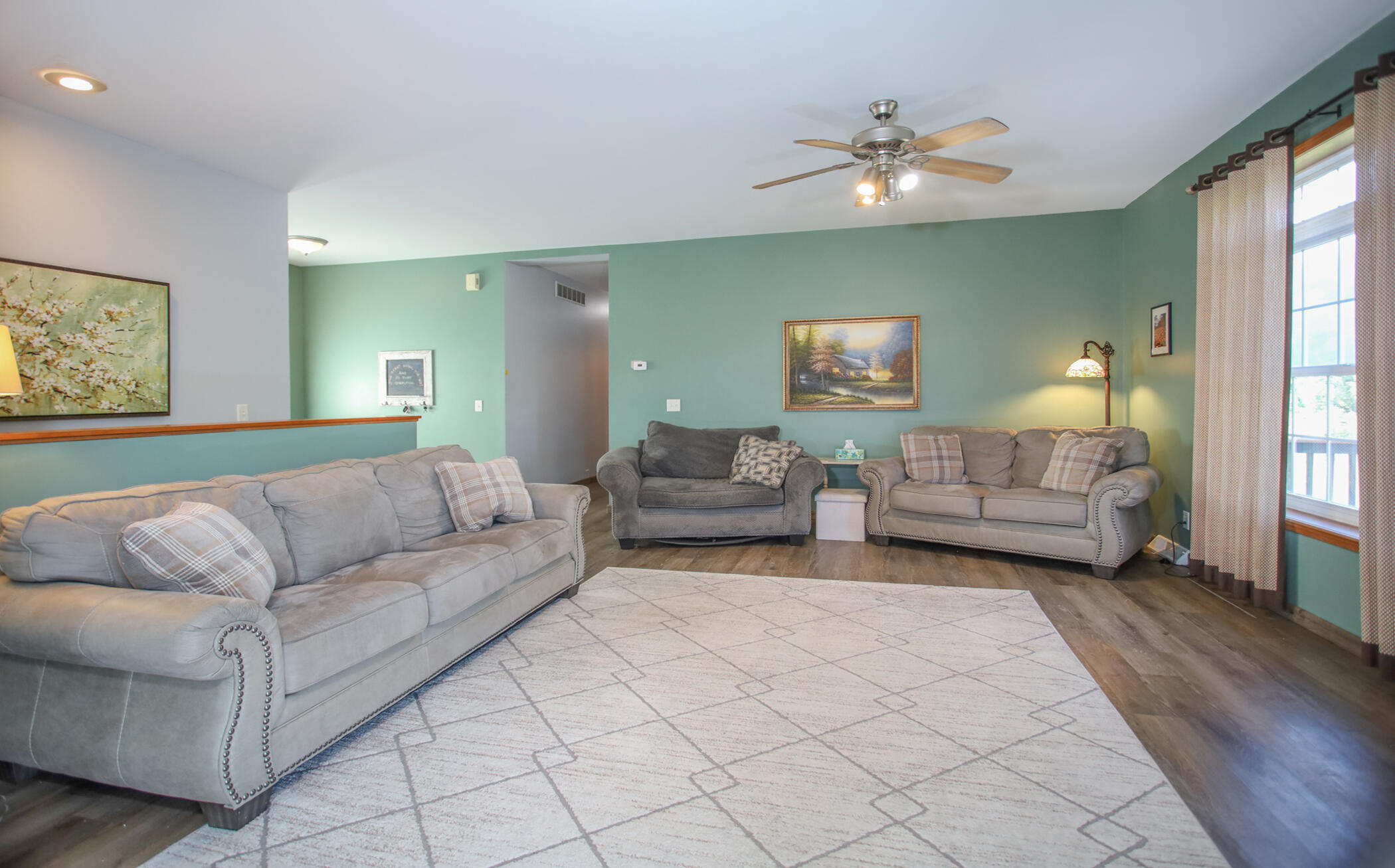 18606 Sunrise Lane