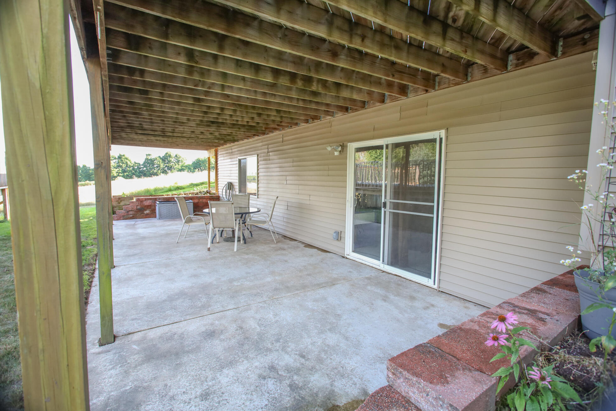 18606 Sunrise Lane