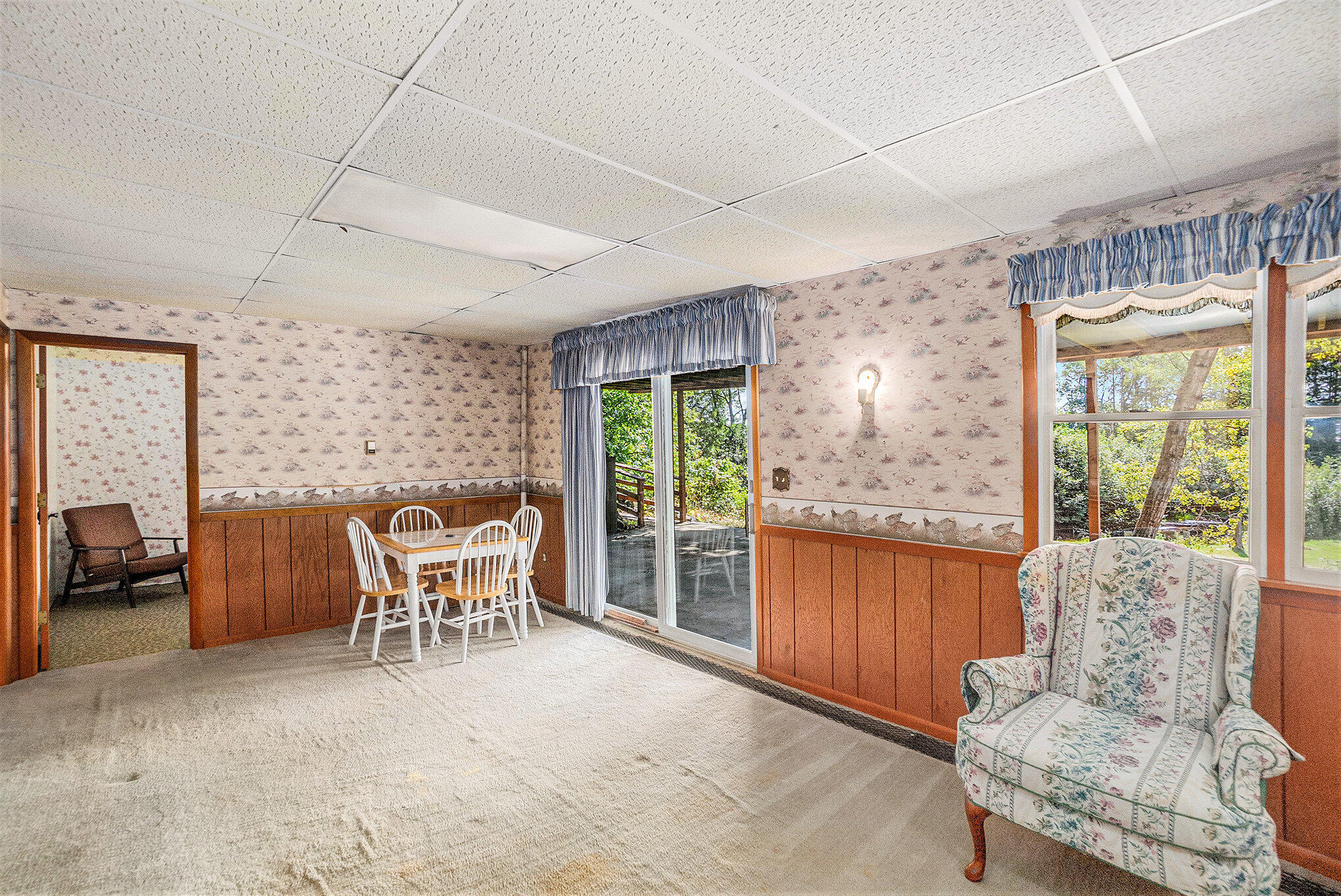 3085 Oak Road