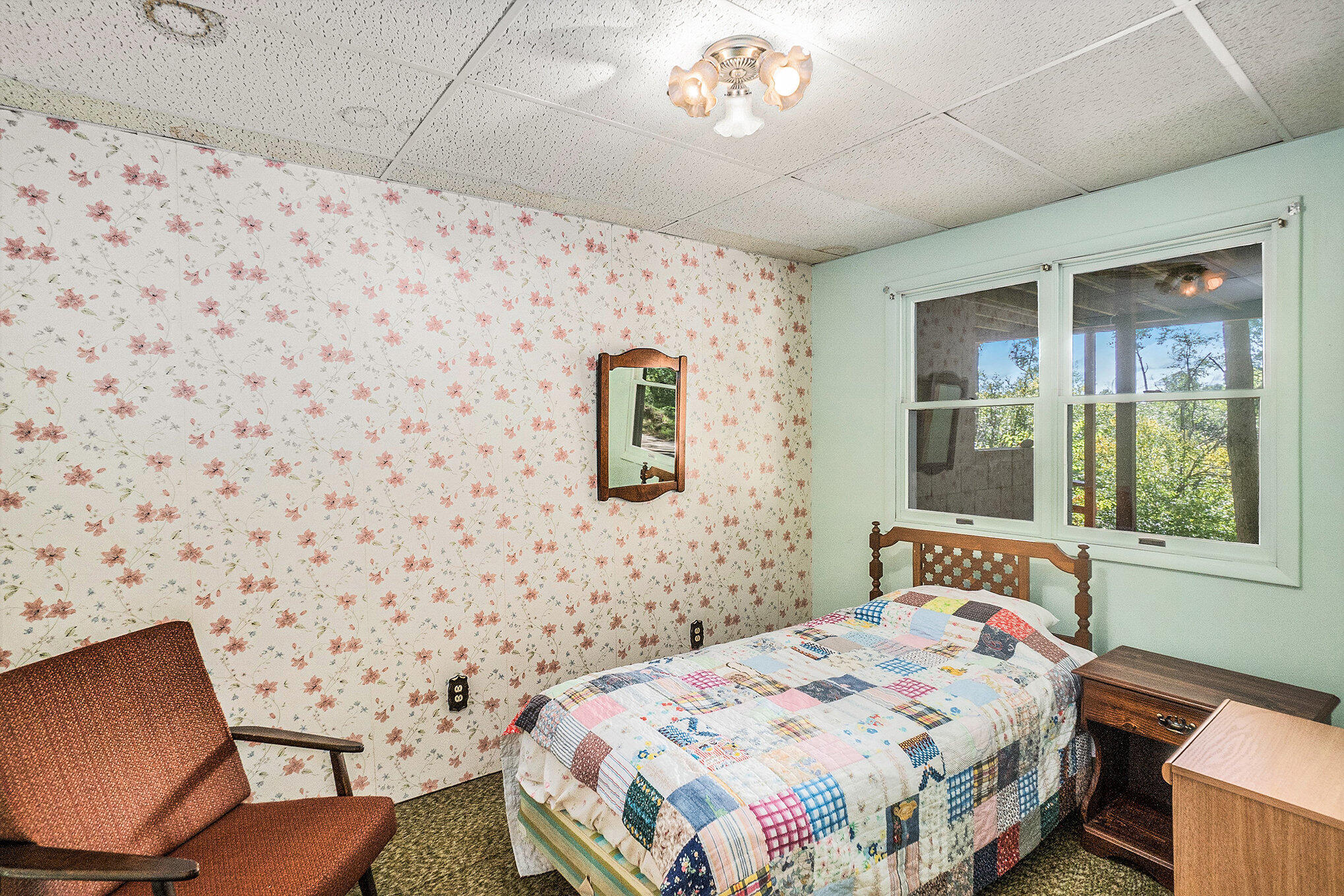 3085 Oak Road