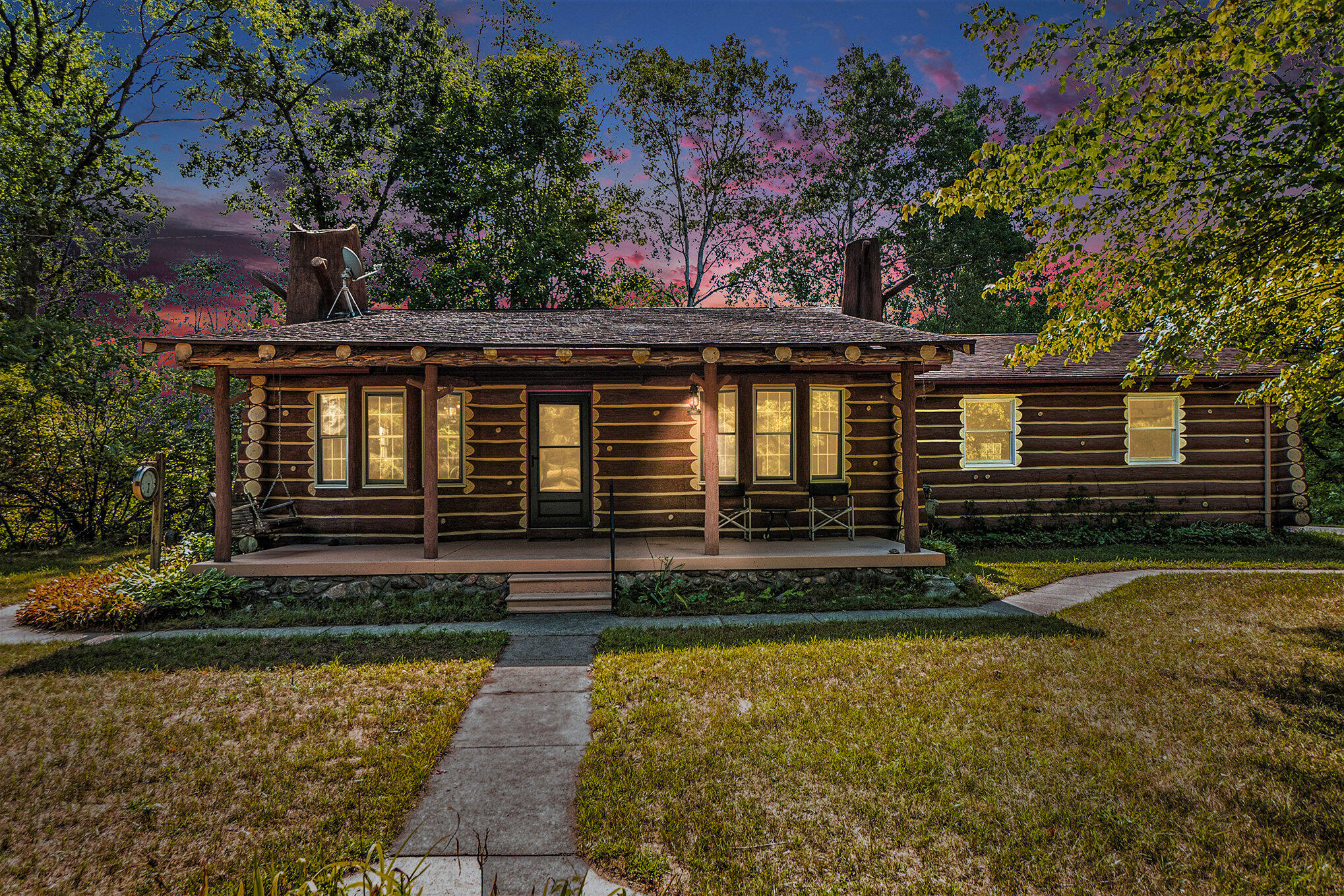 3085 Oak Road
