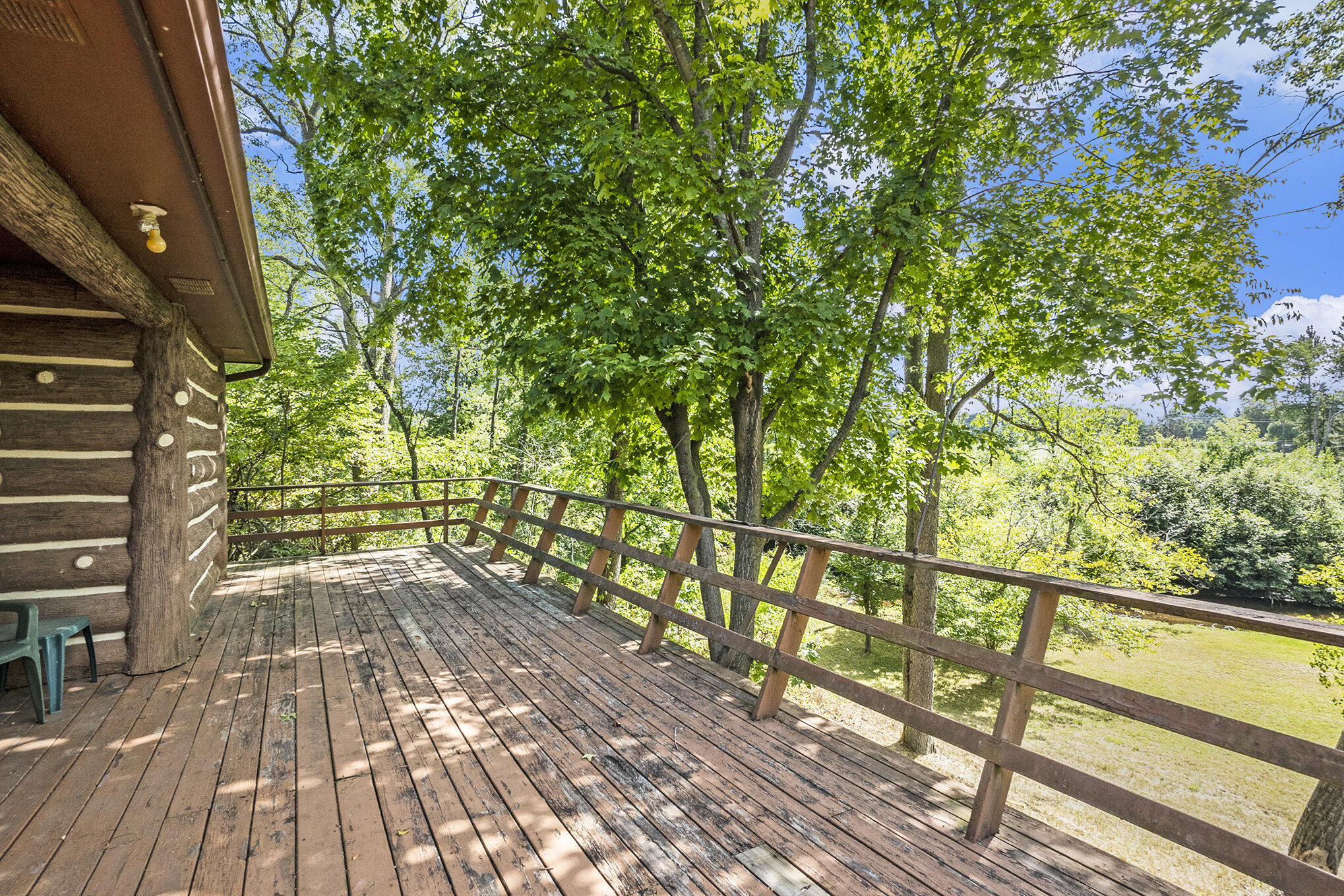 3085 Oak Road