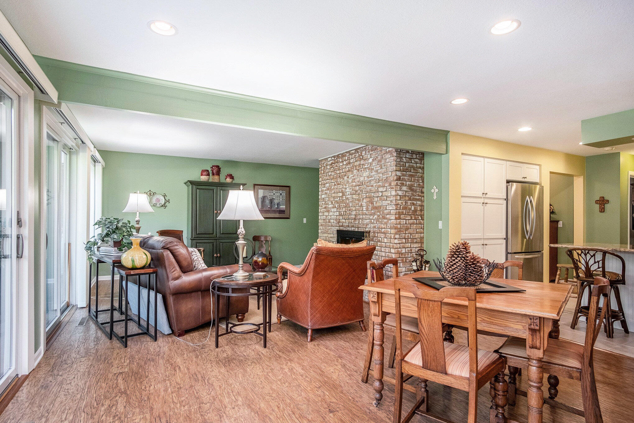 8463 Highland Trail