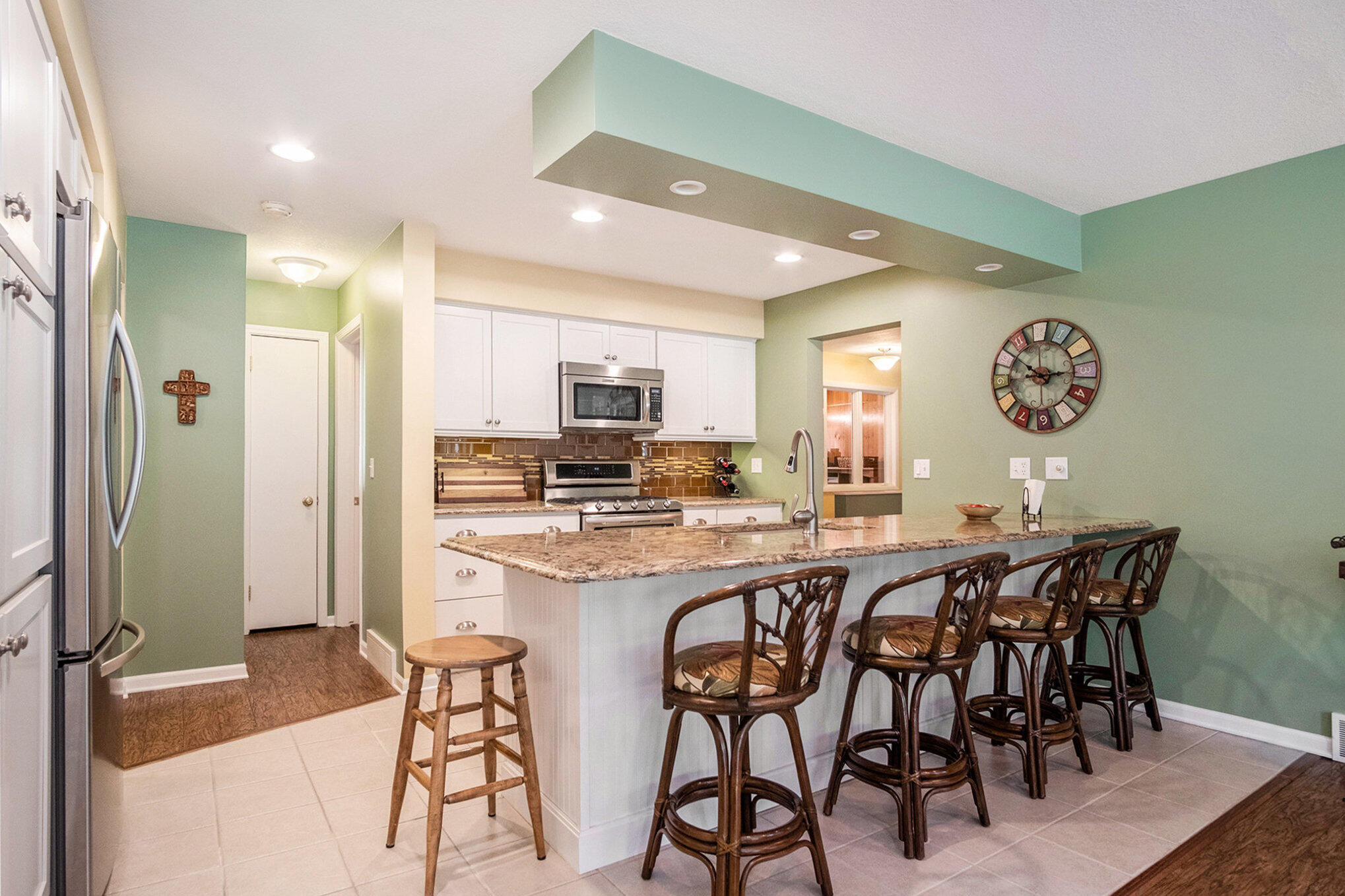 8463 Highland Trail