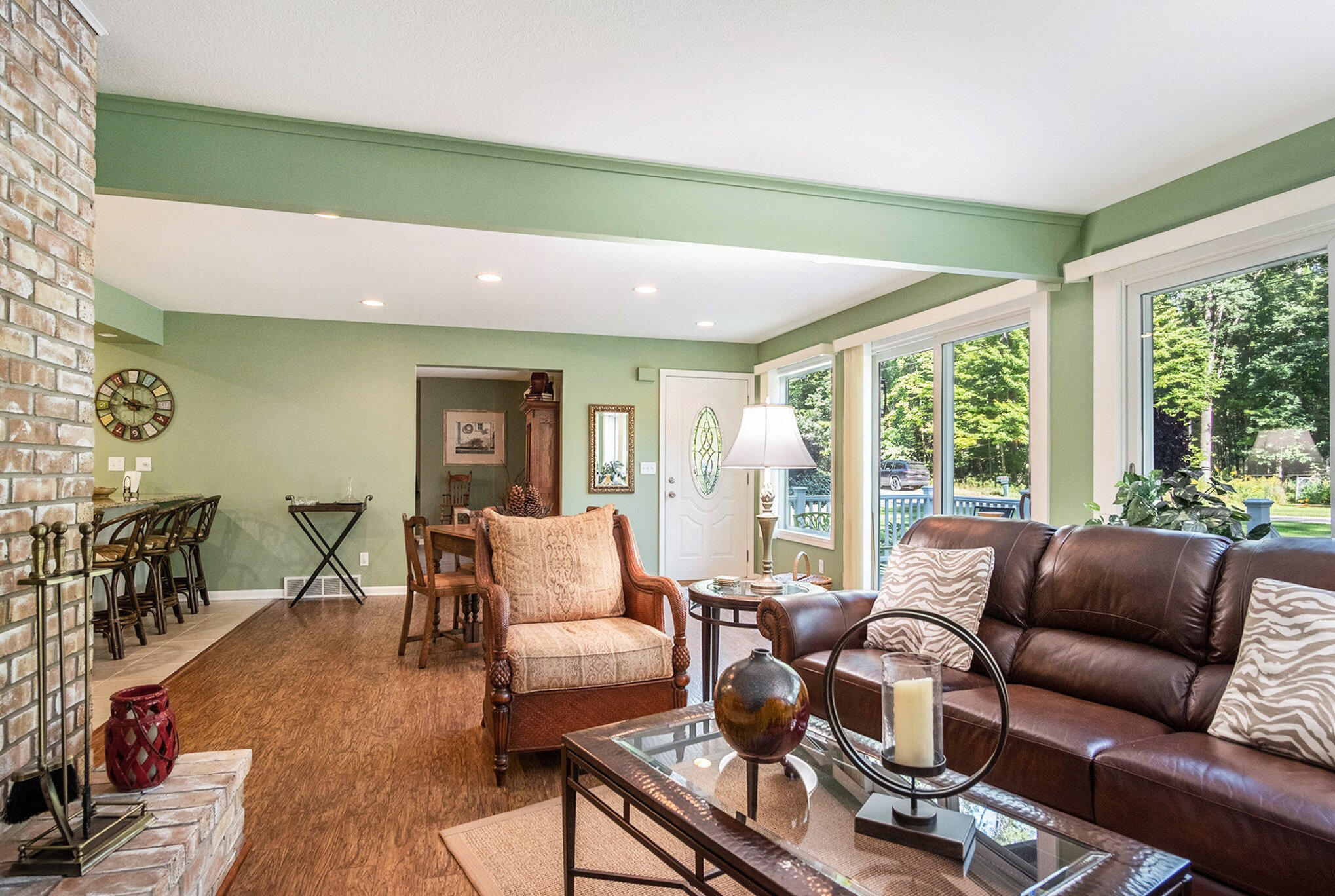 8463 Highland Trail
