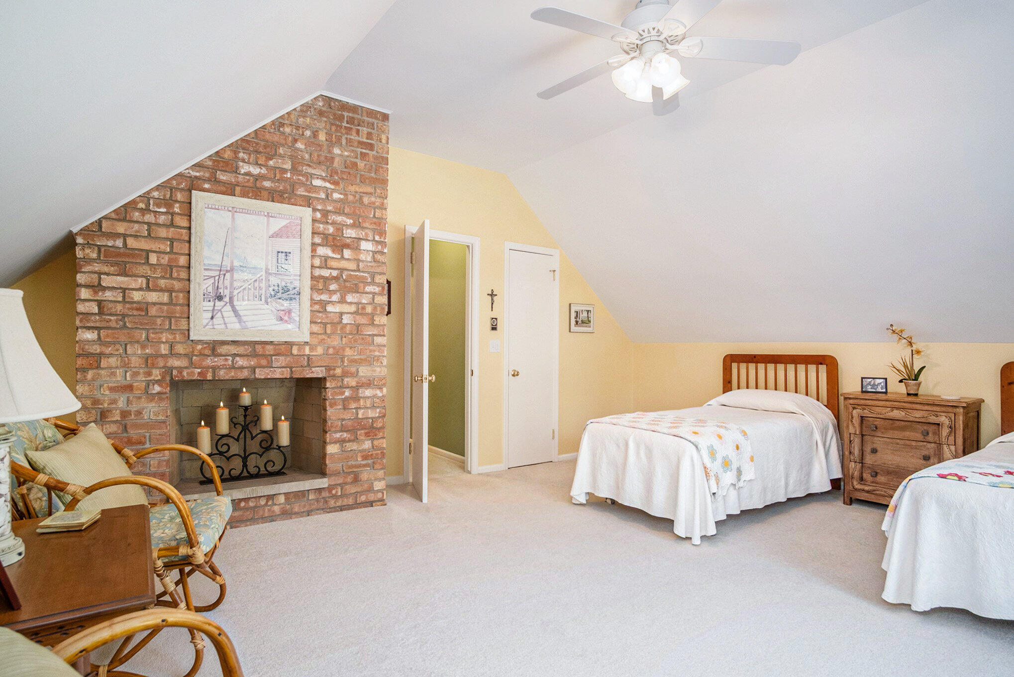 8463 Highland Trail