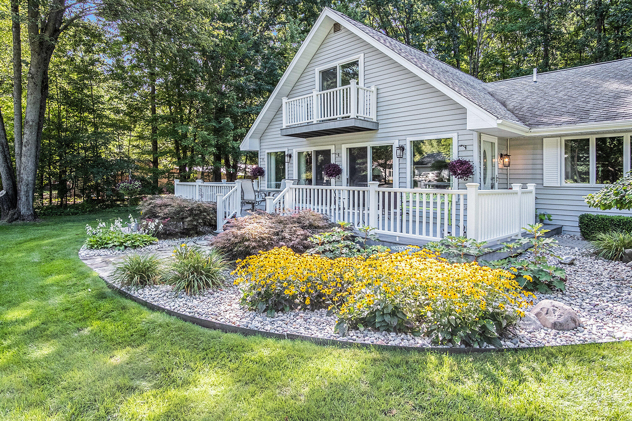 8463 Highland Trail