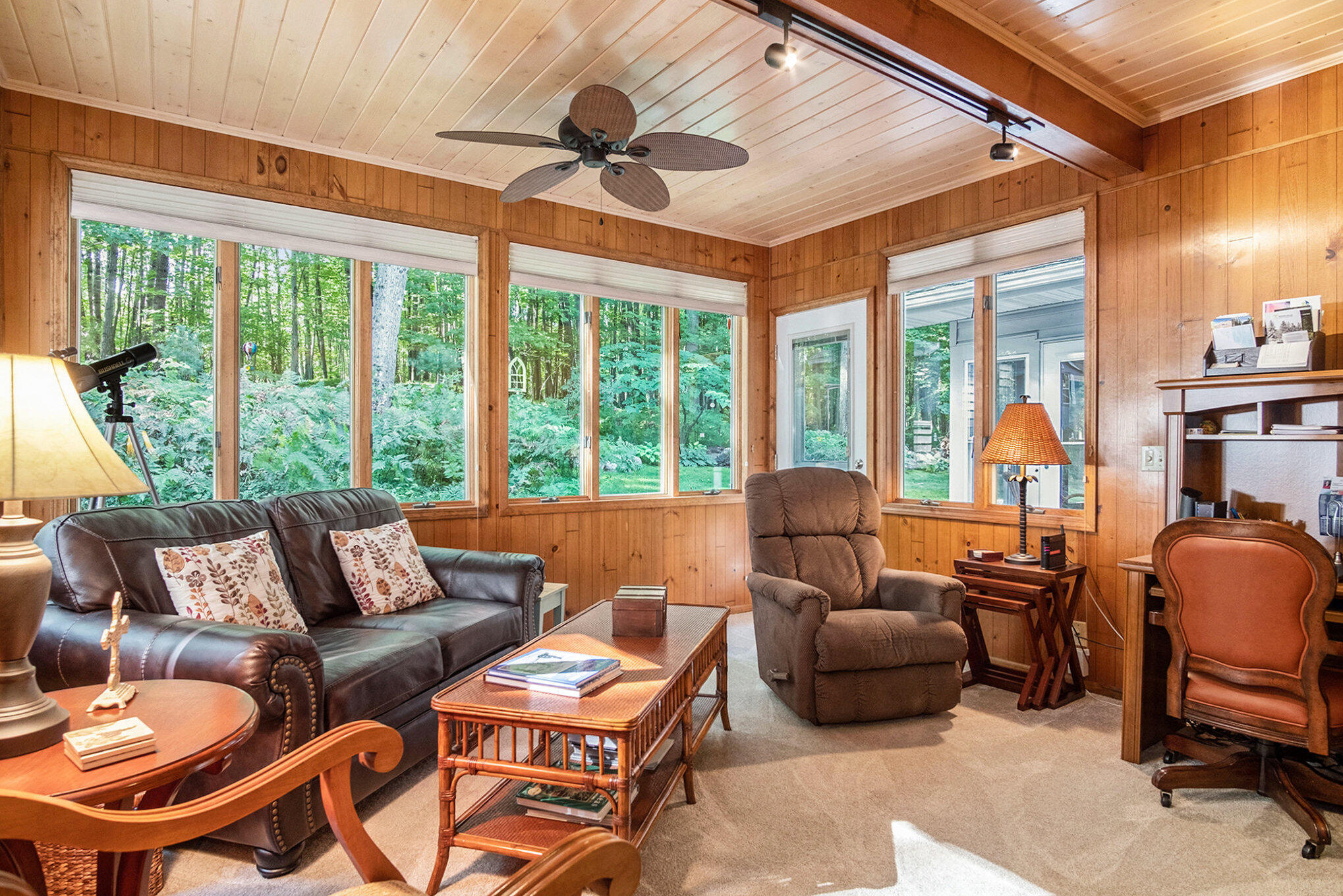 8463 Highland Trail