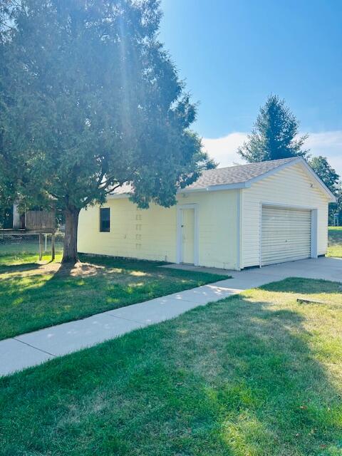 253 W Stimson Avenue