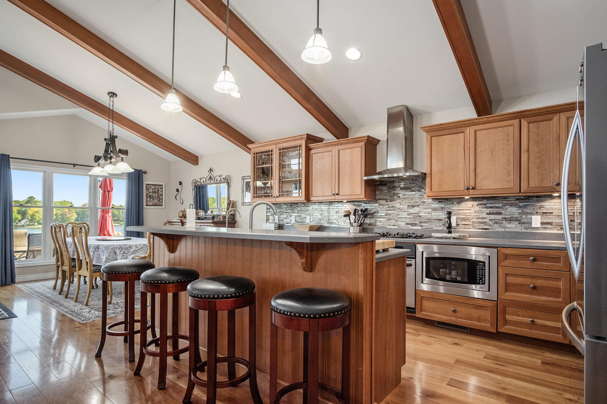 7988 Island Court