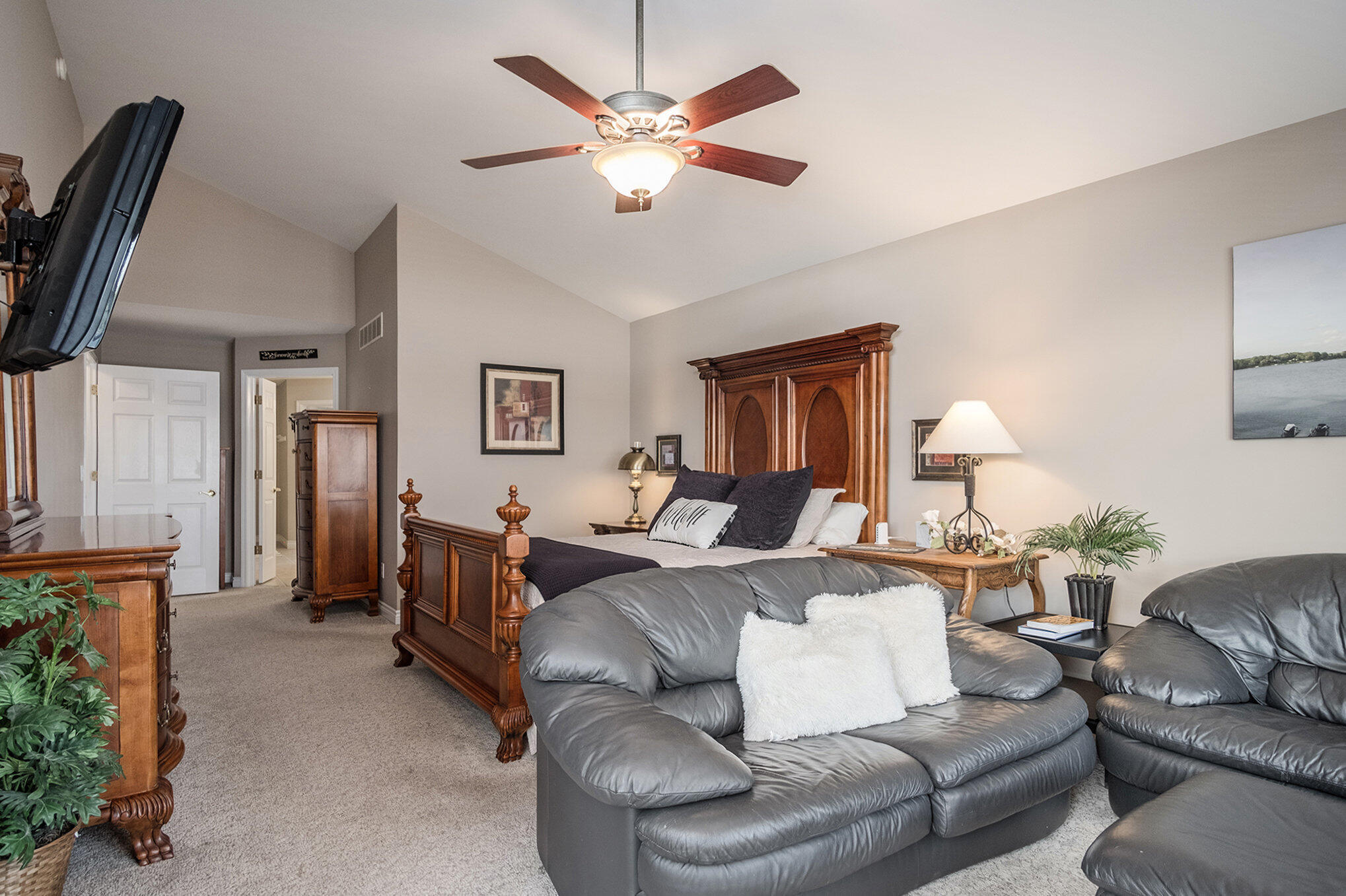 7988 Island Court