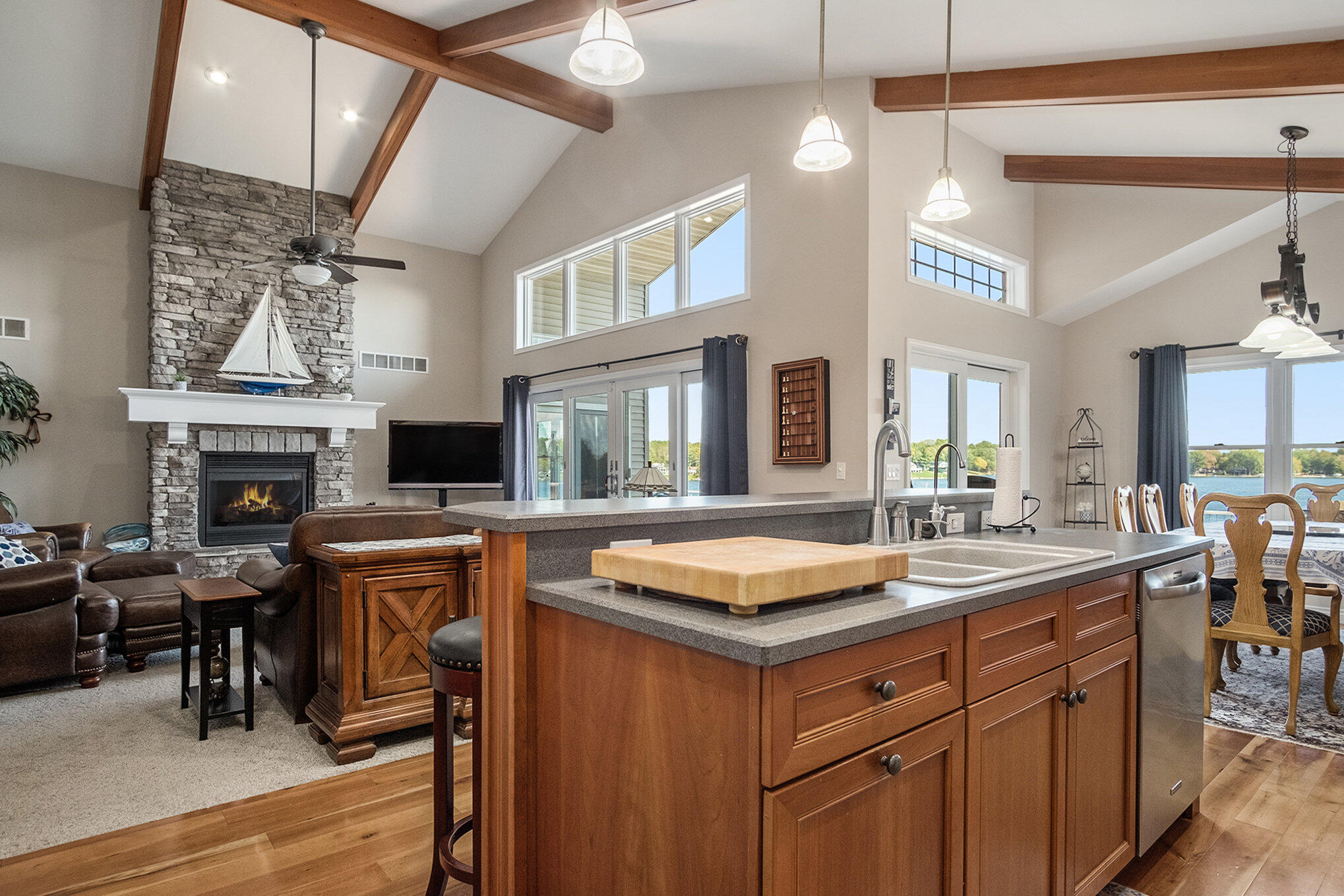 7988 Island Court
