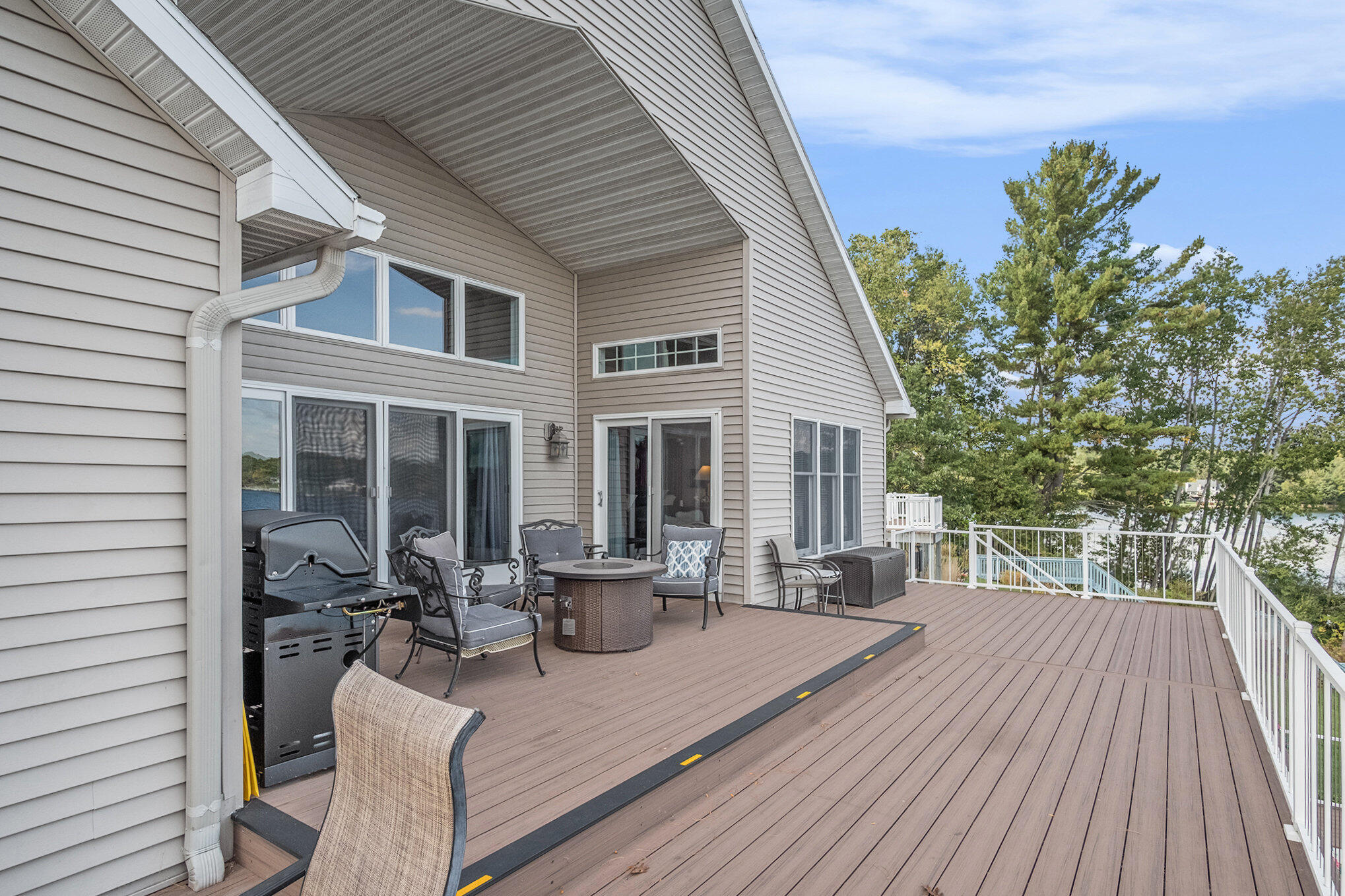 7988 Island Court