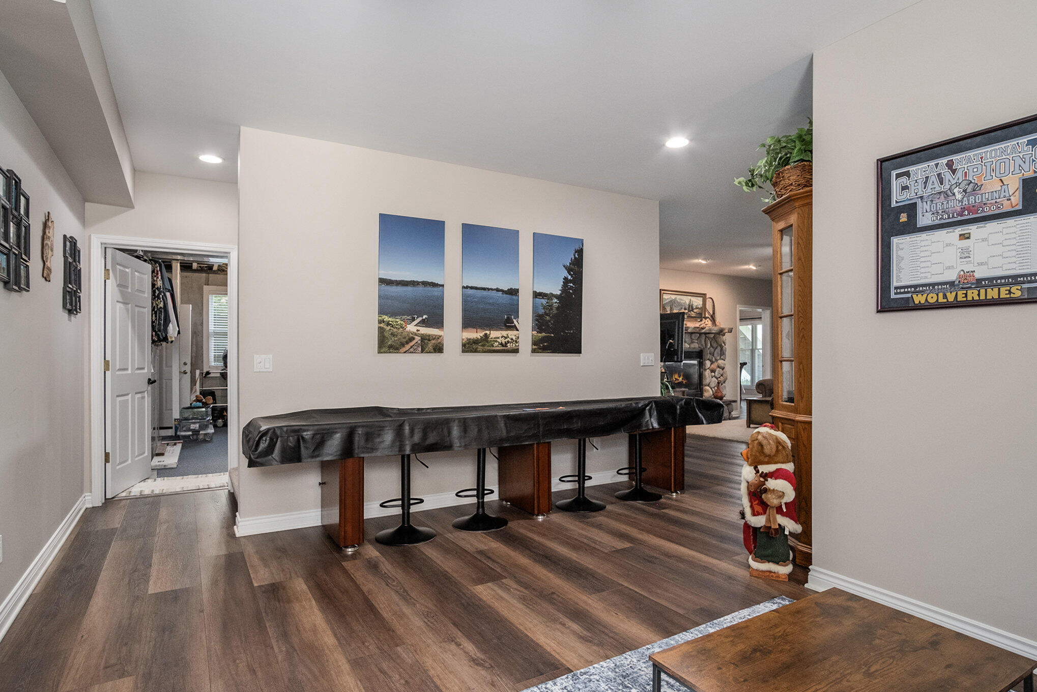 7988 Island Court