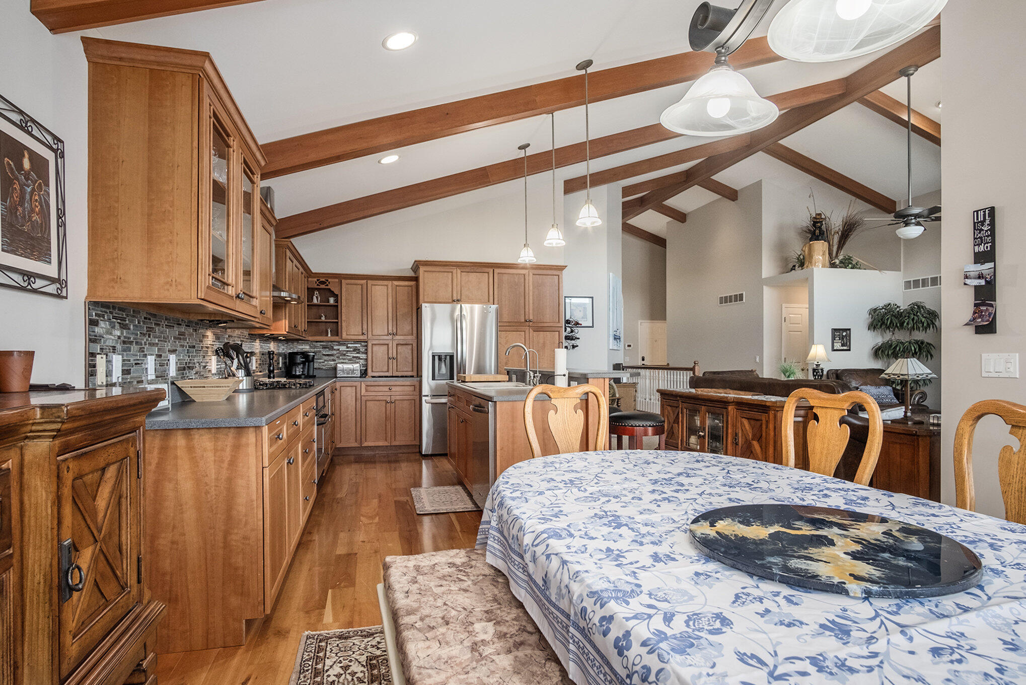 7988 Island Court