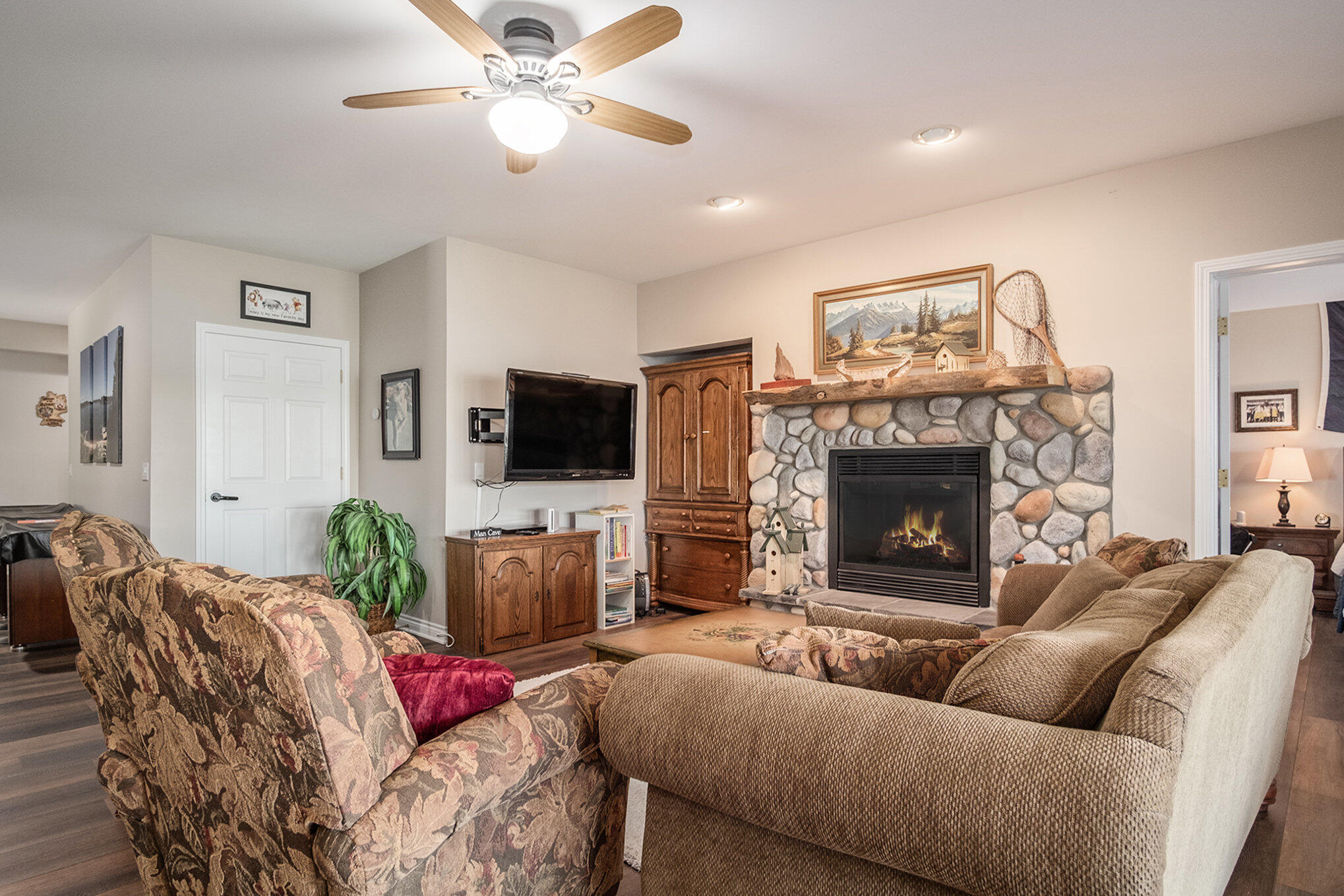 7988 Island Court