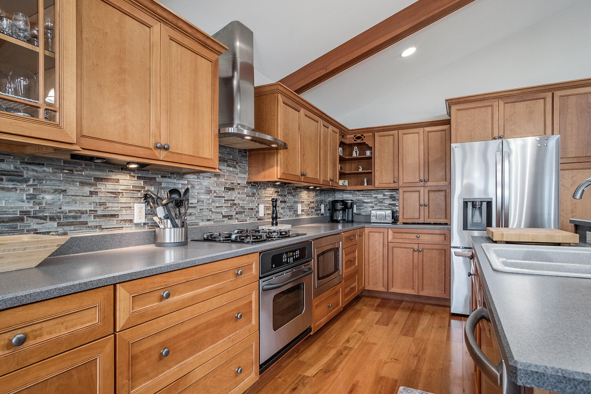 7988 Island Court