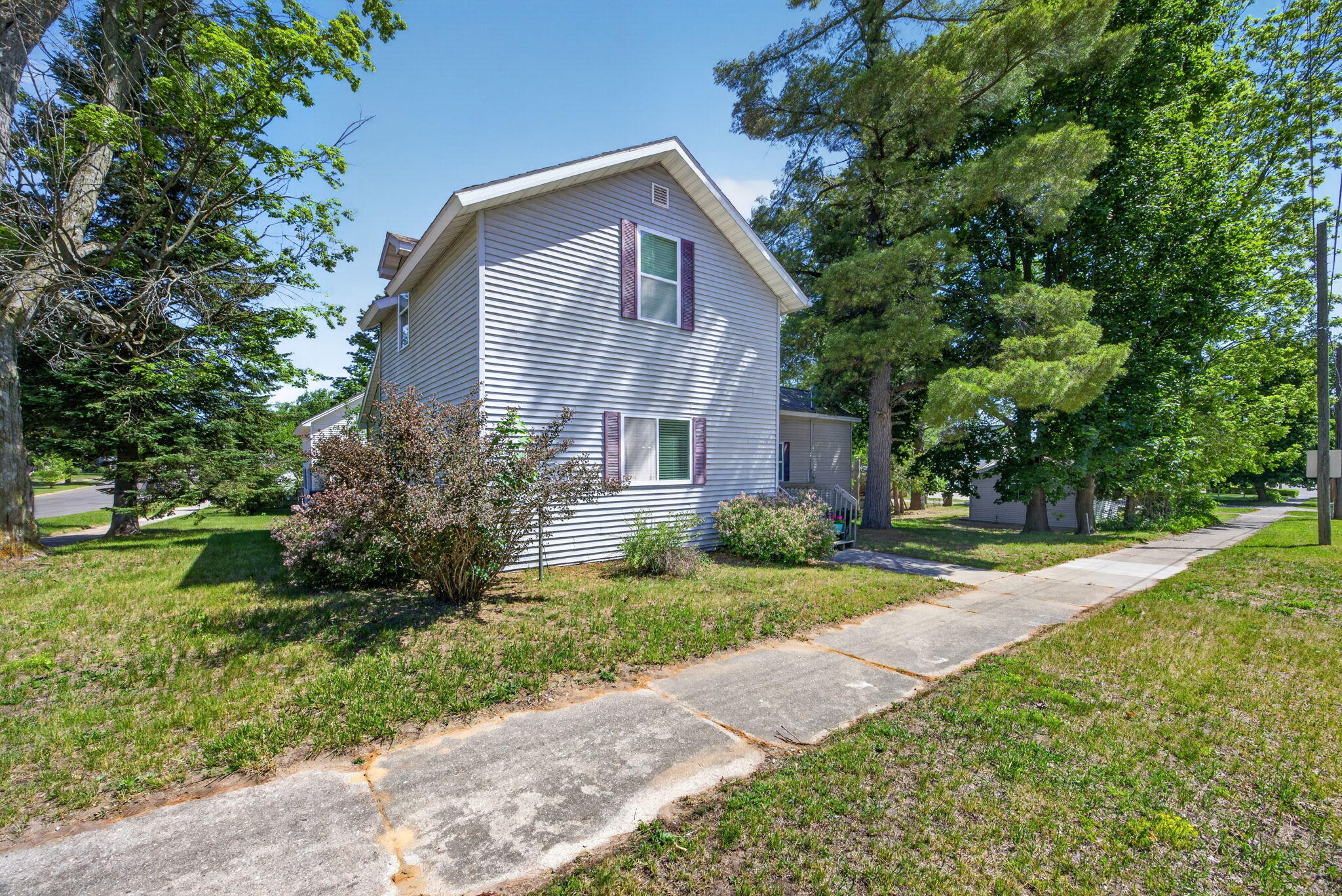124 W Madison Street