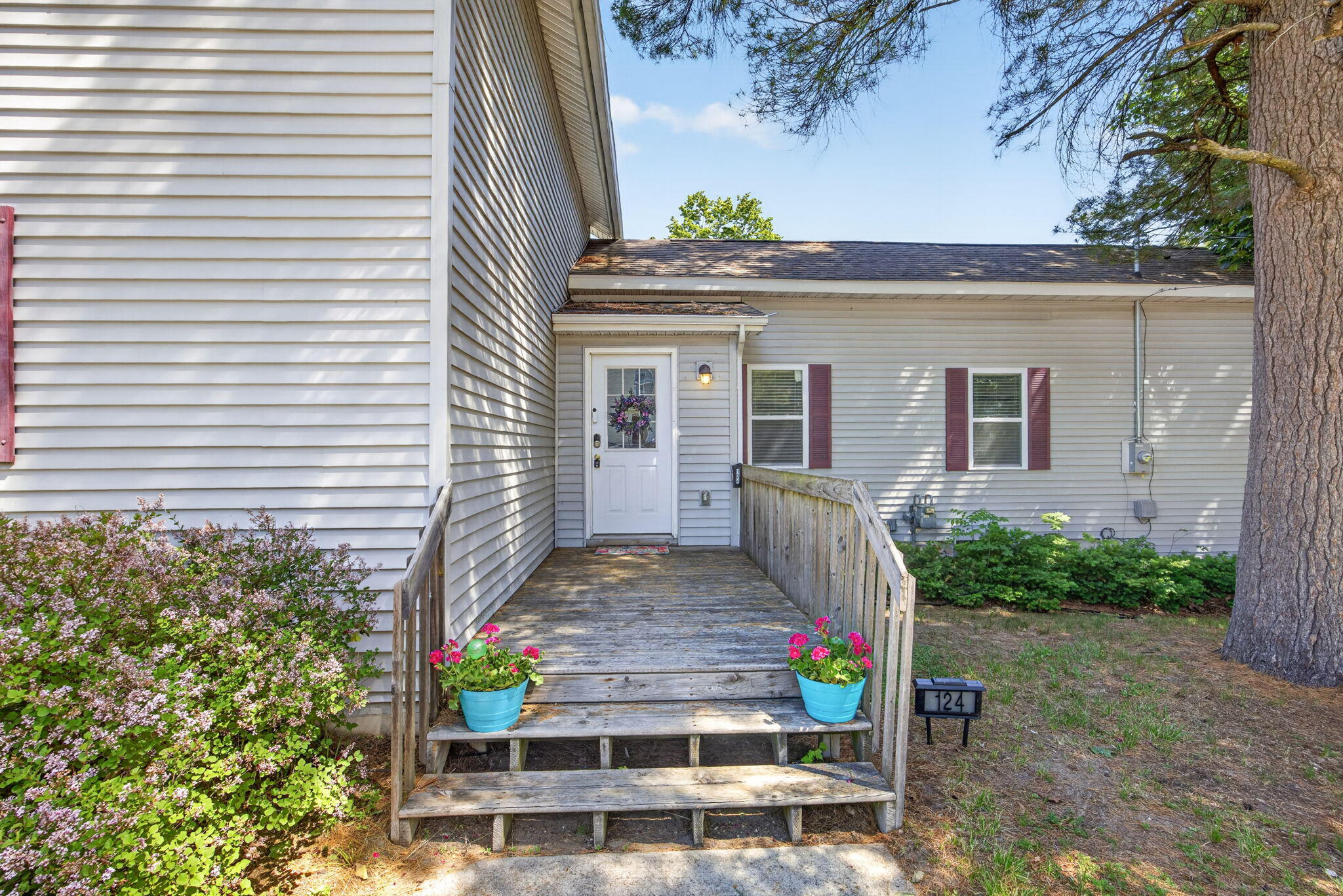124 W Madison Street