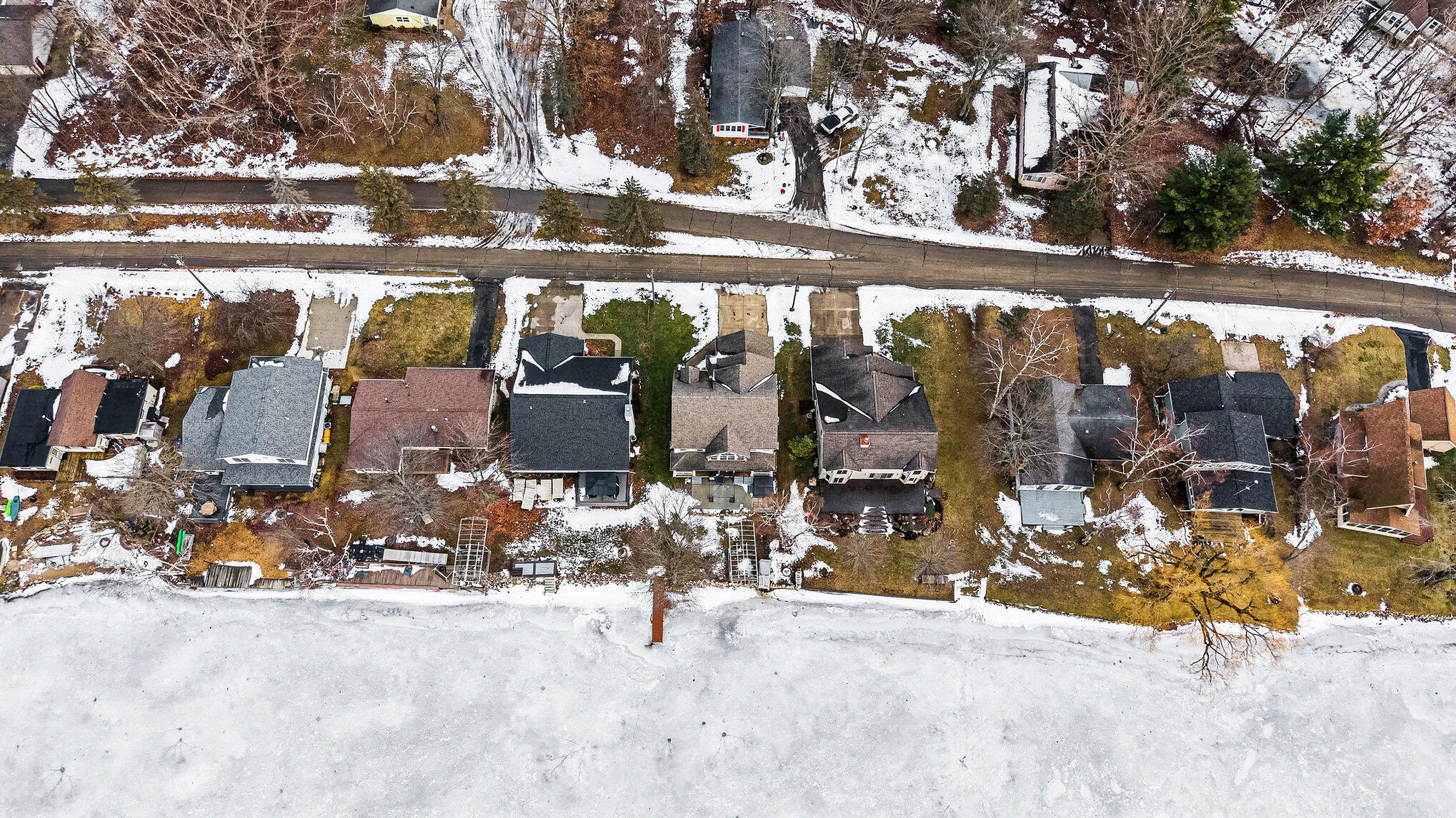 7663 Bay Meadow