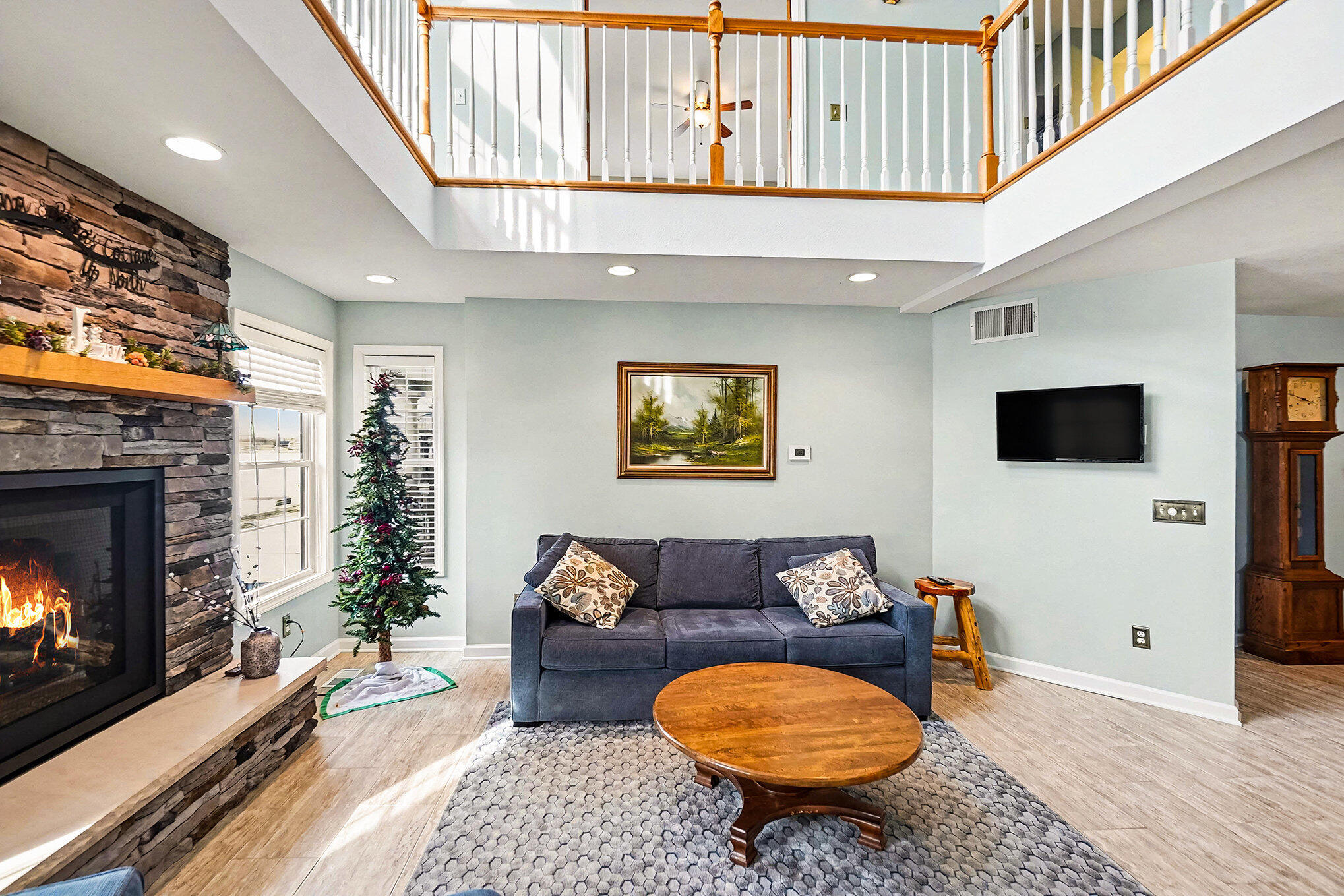 7663 Bay Meadow