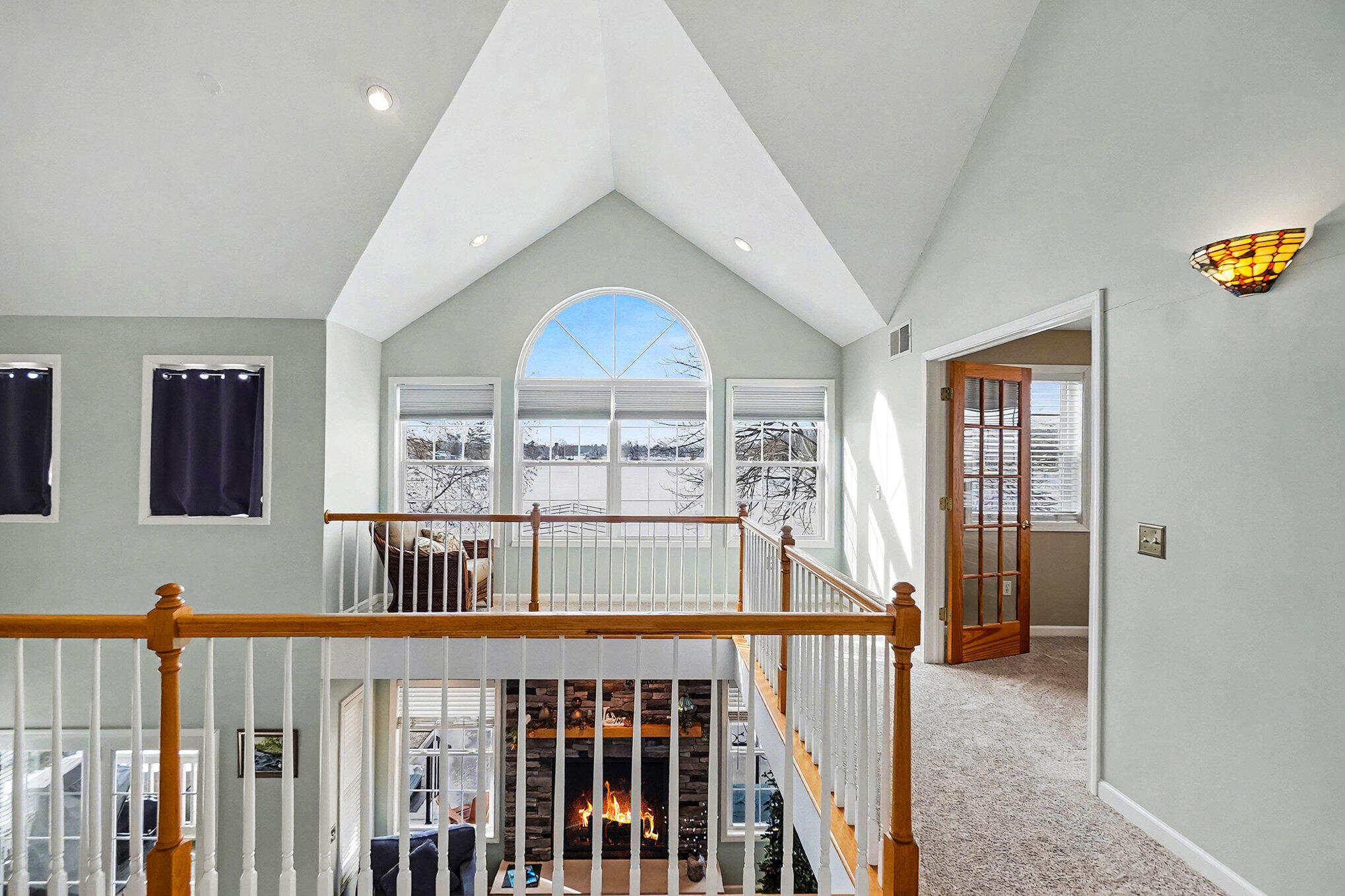 7663 Bay Meadow
