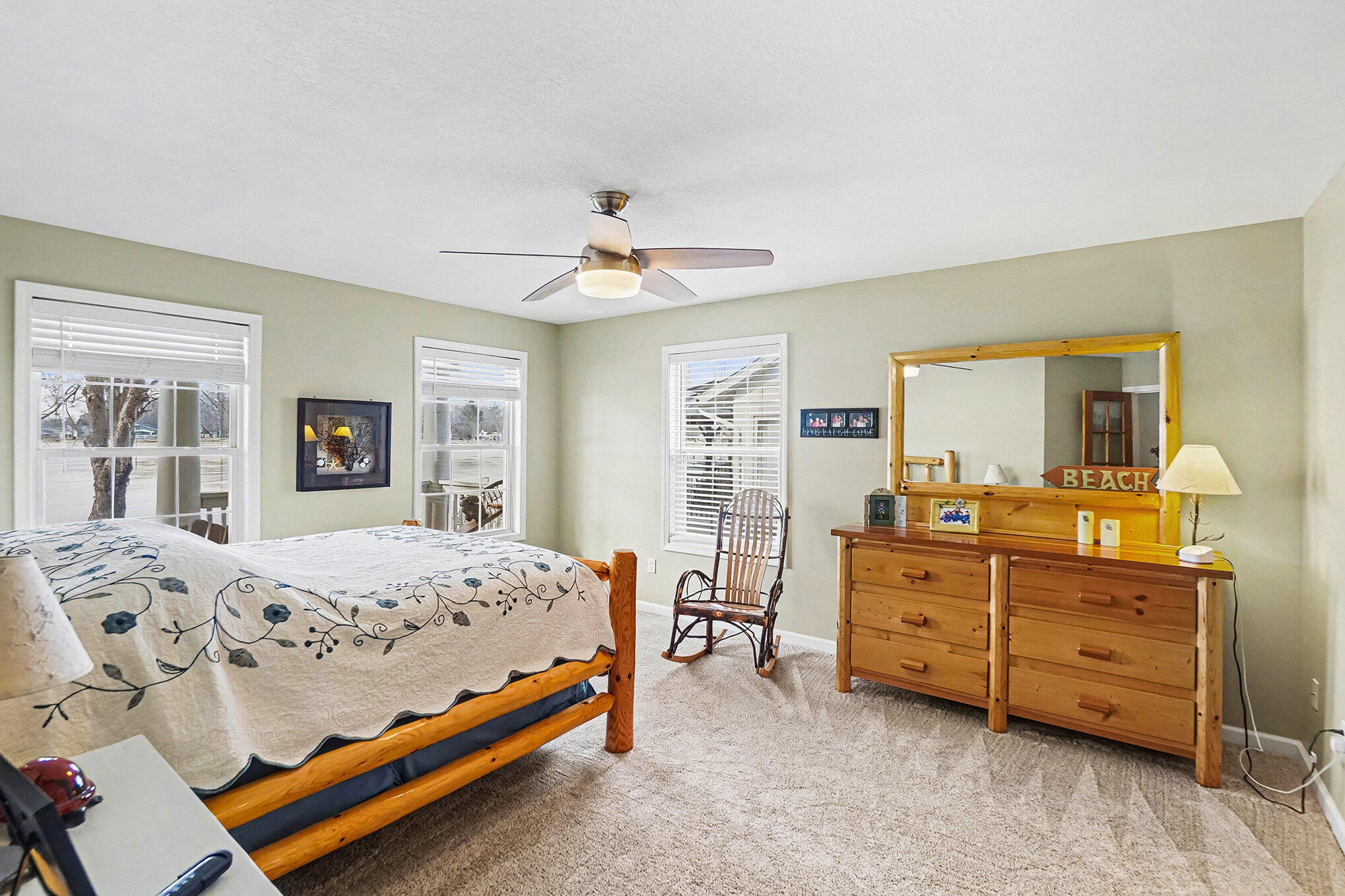 7663 Bay Meadow