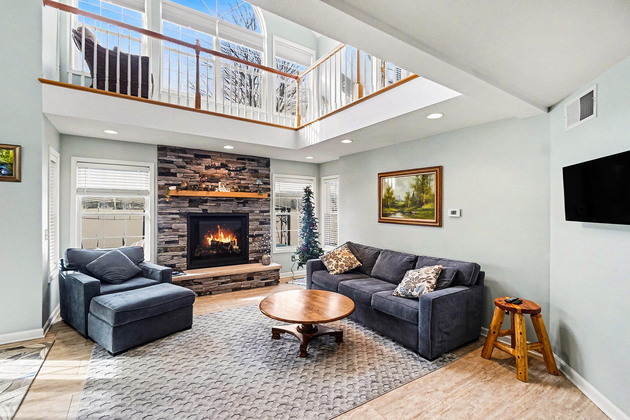 7663 Bay Meadow