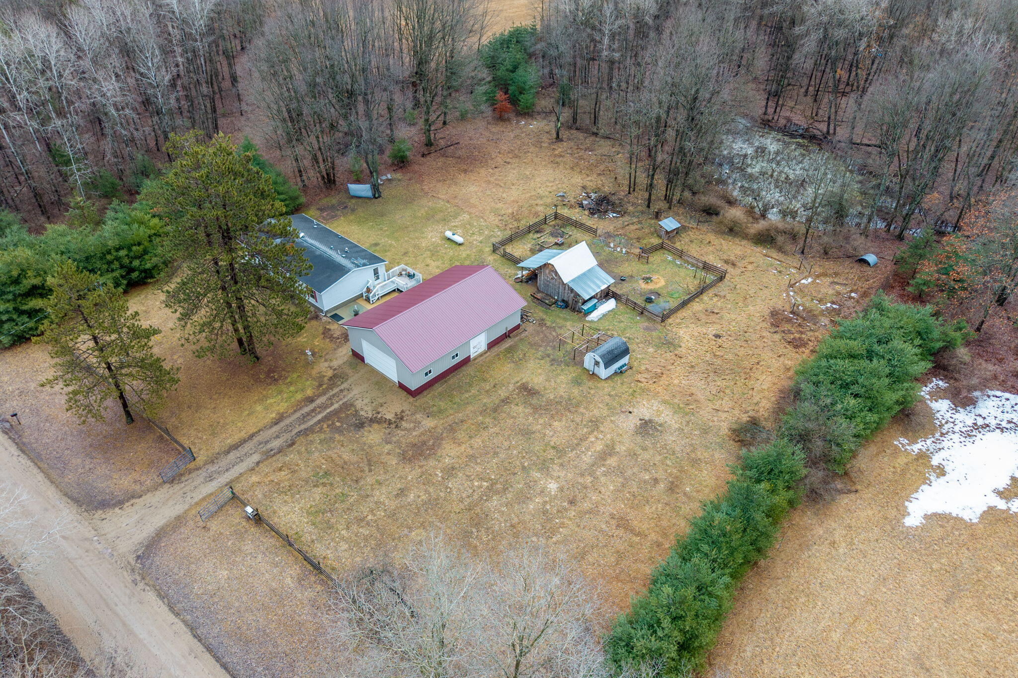 9433 8 Mile Road