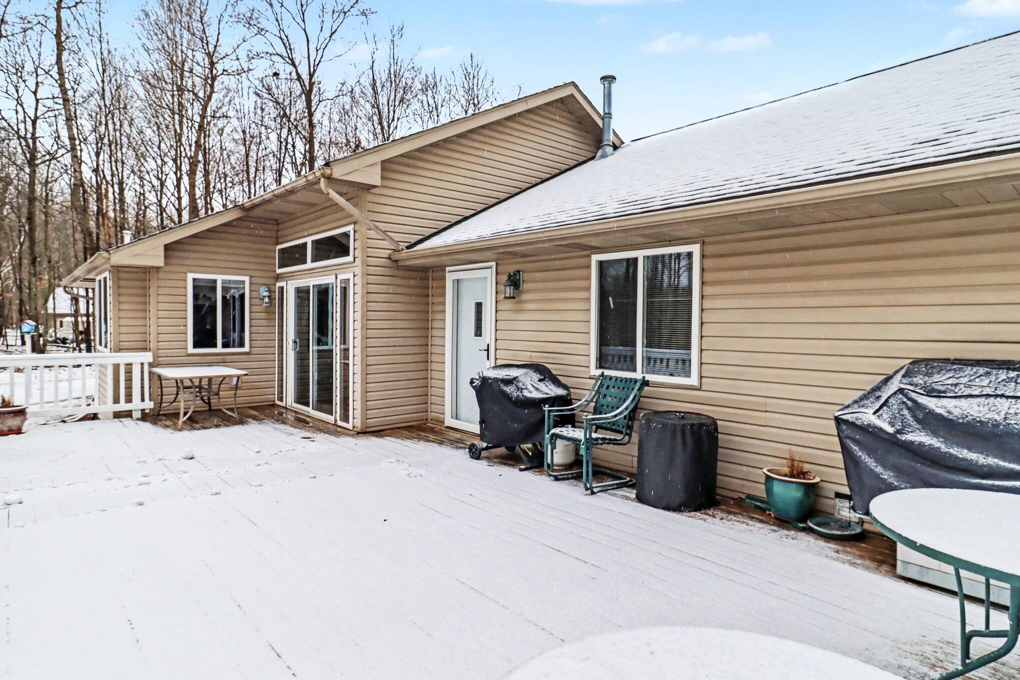 6175 Fox Run Circle