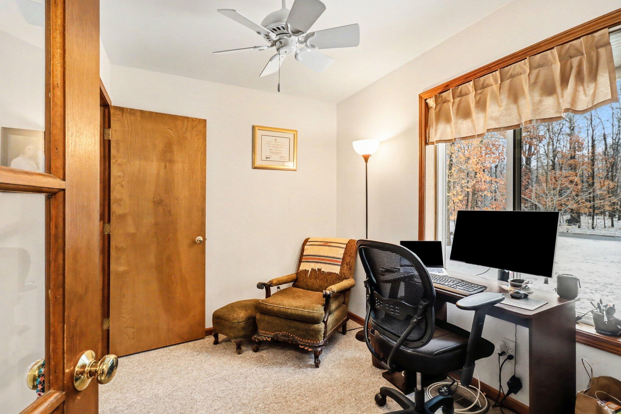 6175 Fox Run Circle